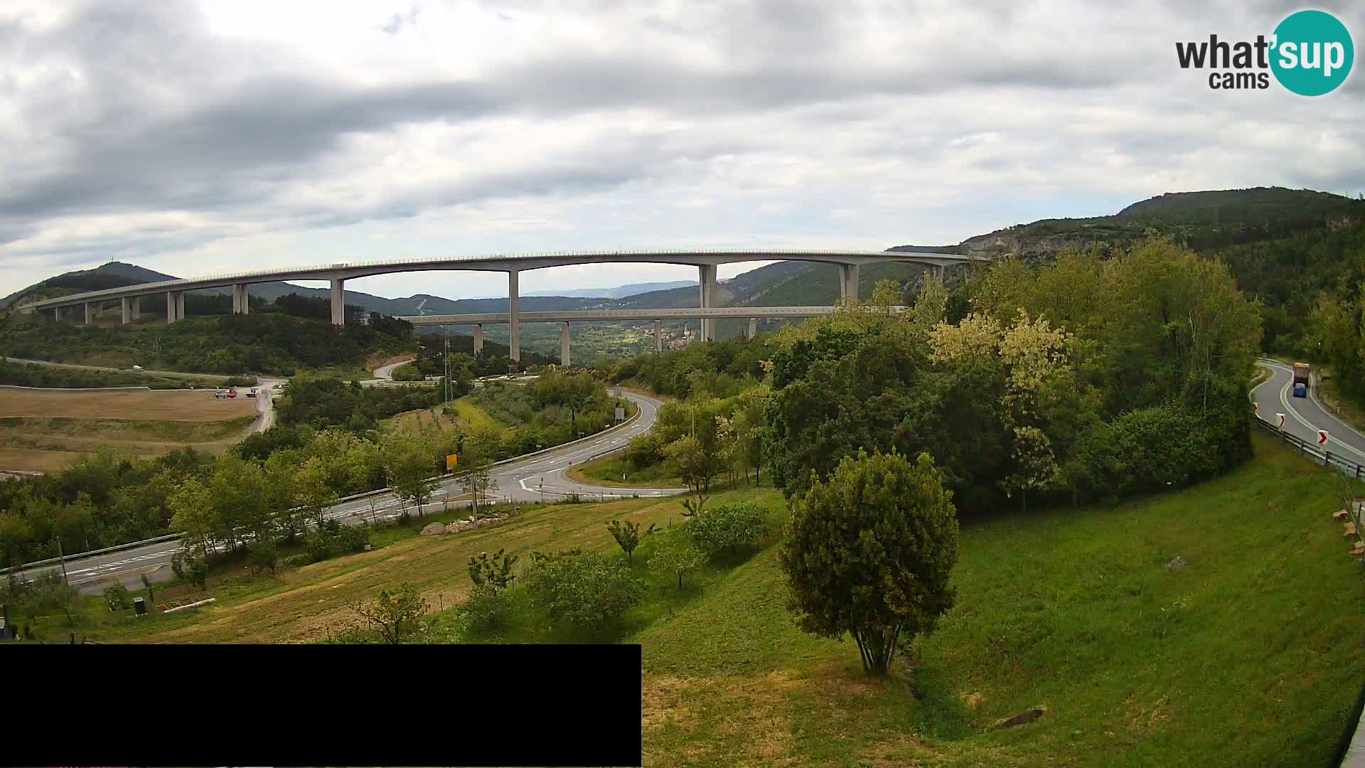Camera en vivo Črni Kal Viaducto – Viki Burger