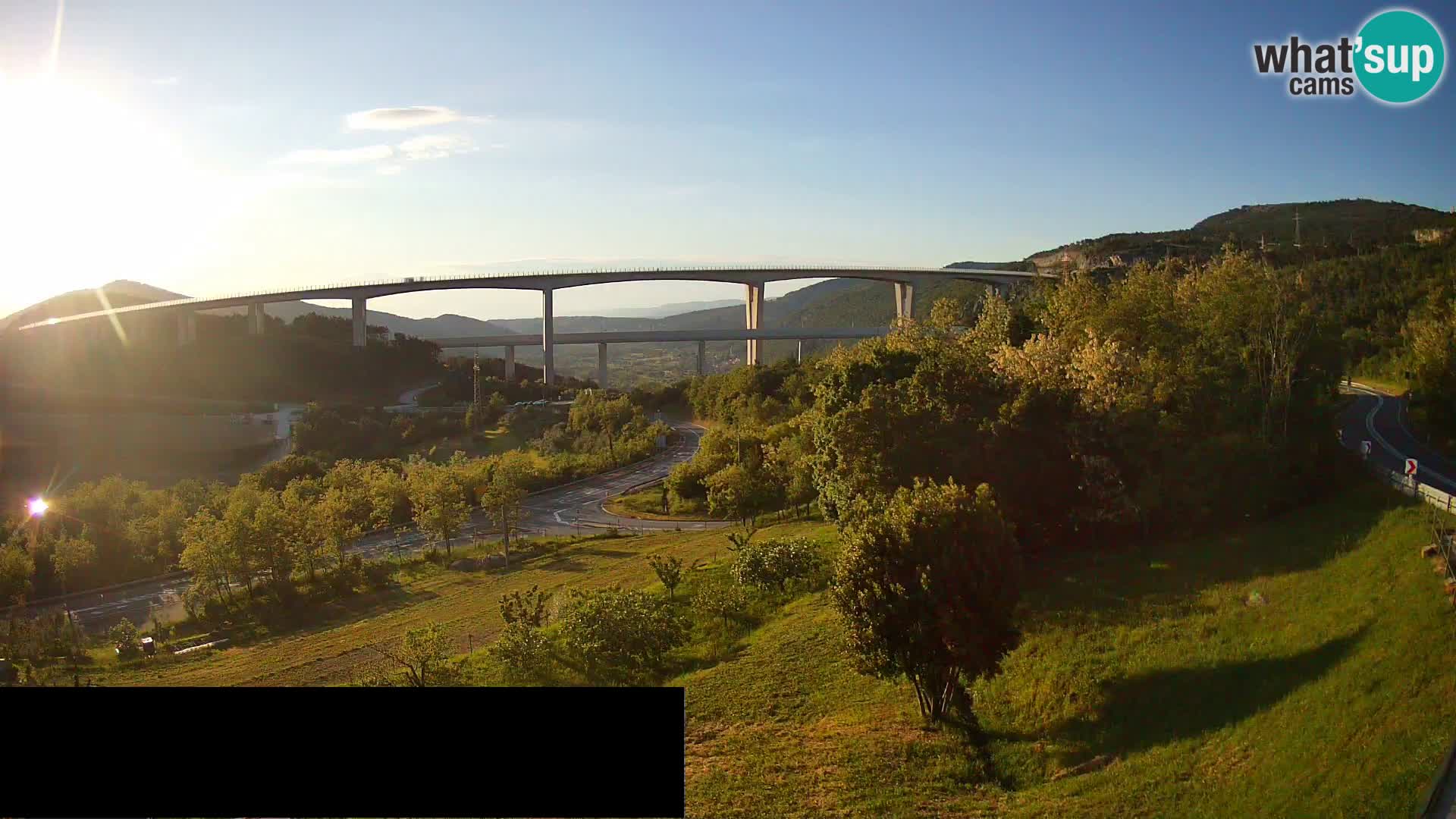Livecam  Črni Kal Viadotto – panorama dal Viki Burger