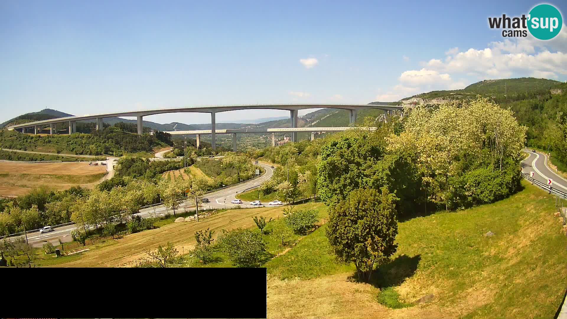 Live cam Črni Kal Viaduc – Viki Burger