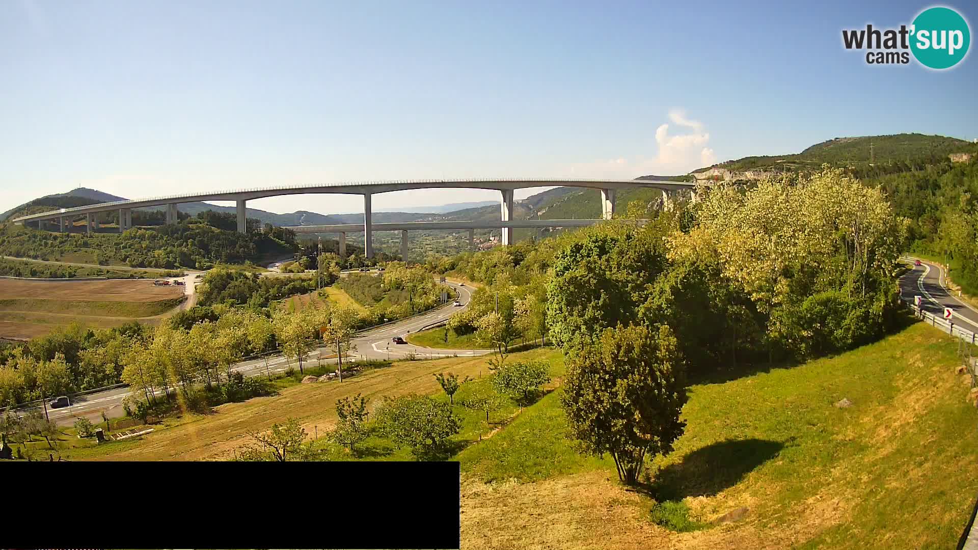 Camera en vivo Črni Kal Viaducto – Viki Burger