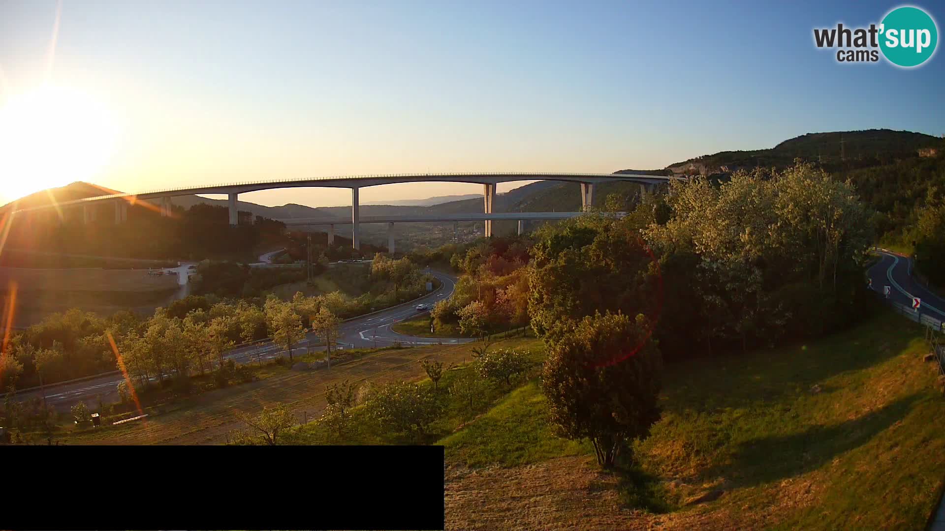 Livecam  Črni Kal Viadotto – panorama dal Viki Burger