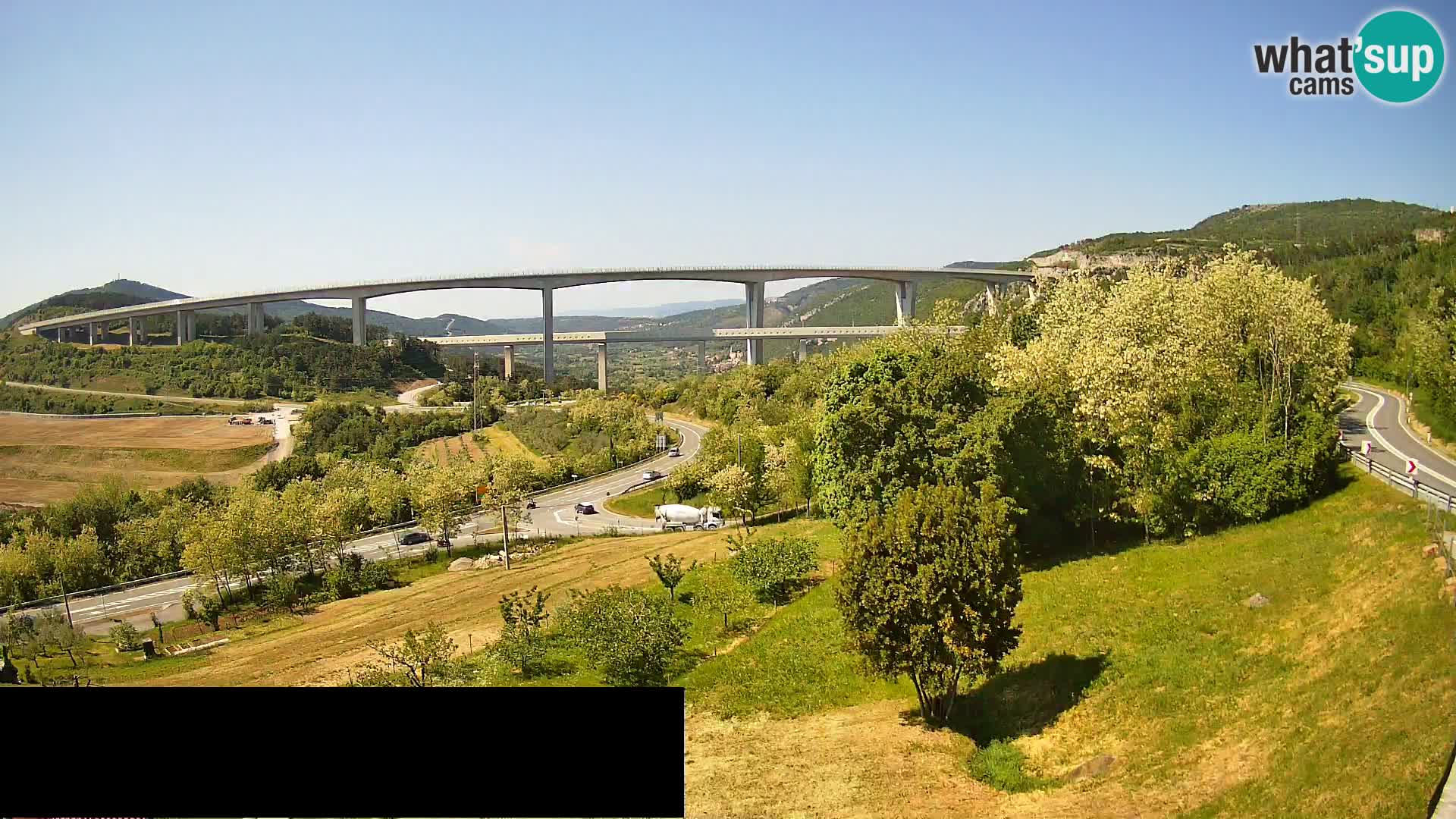 Camera en vivo Črni Kal Viaducto – Viki Burger
