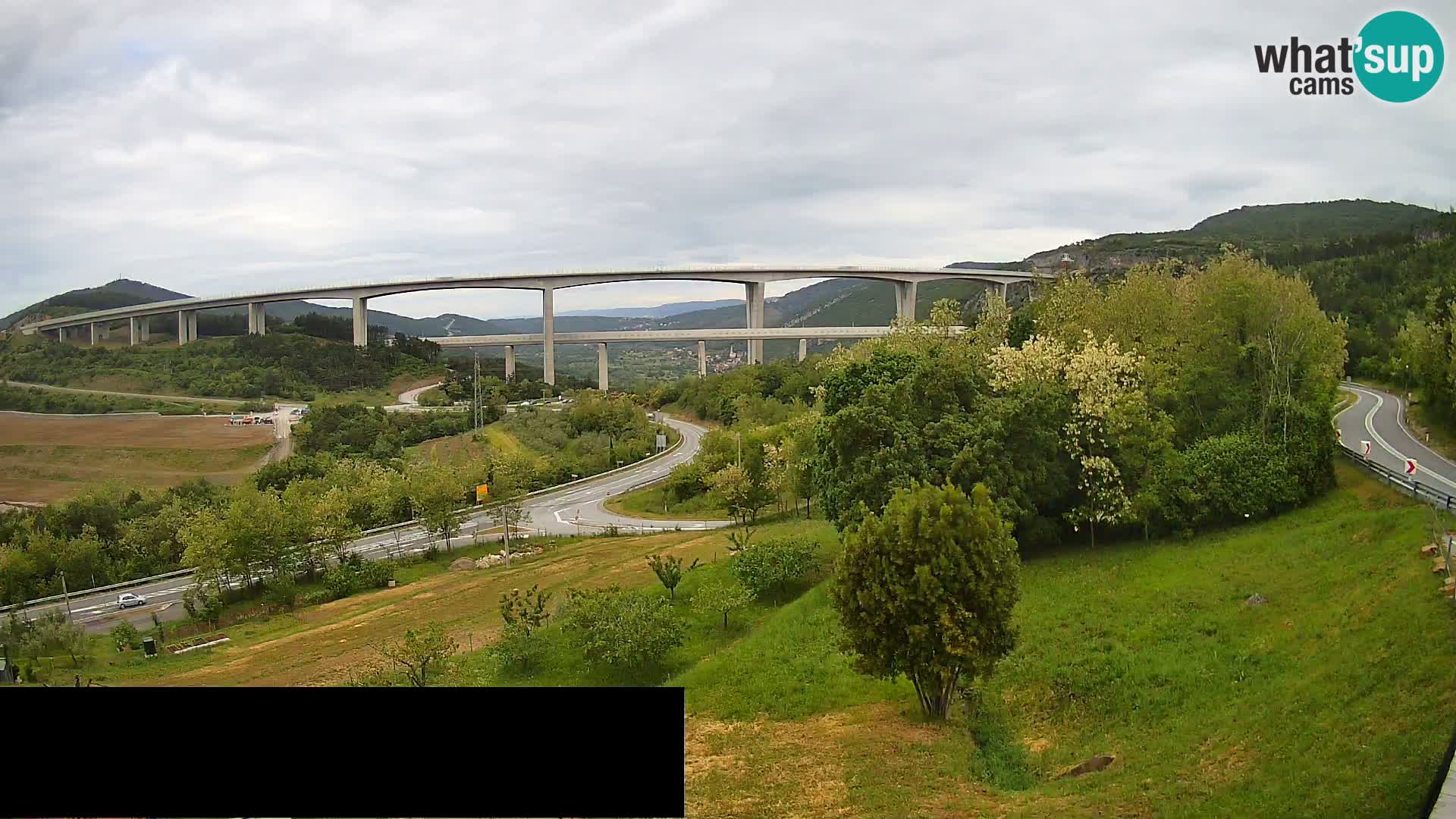 Livecam  Črni Kal Viadotto – panorama dal Viki Burger
