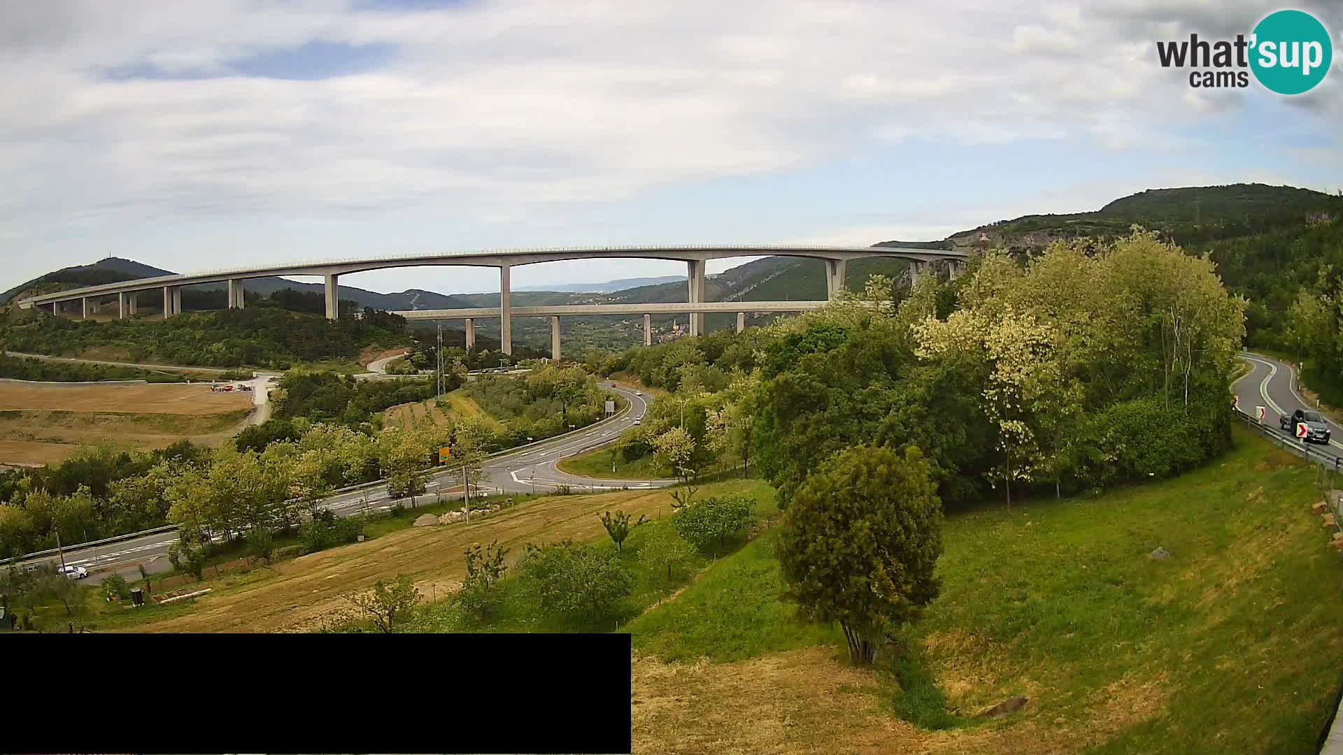 Live cam Črni Kal Viaduc – Viki Burger