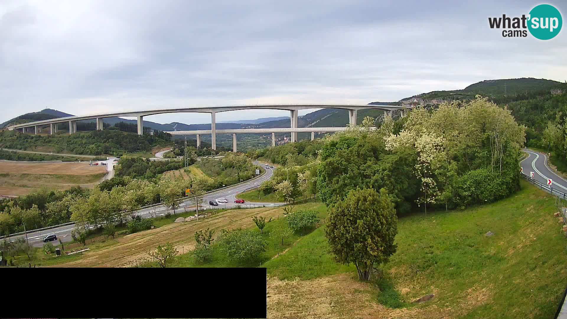 Camera en vivo Črni Kal Viaducto – Viki Burger