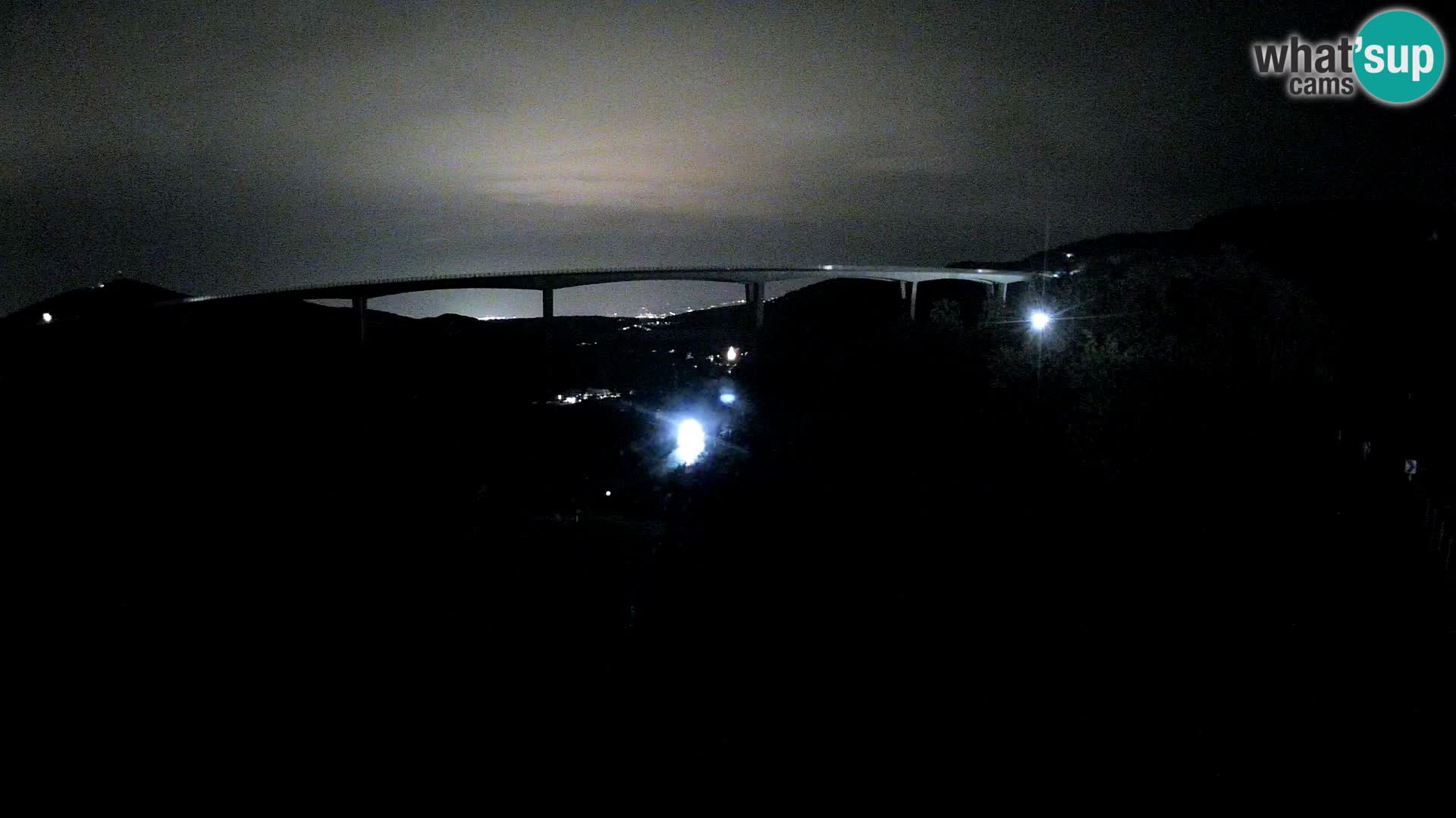 Webcam Črni Kal Viaduct – view from Viki Burger