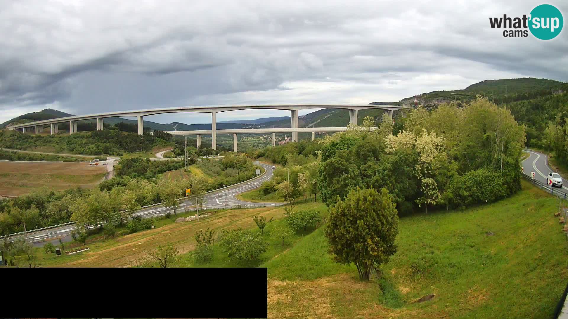 Livecam  Črni Kal Viadotto – panorama dal Viki Burger