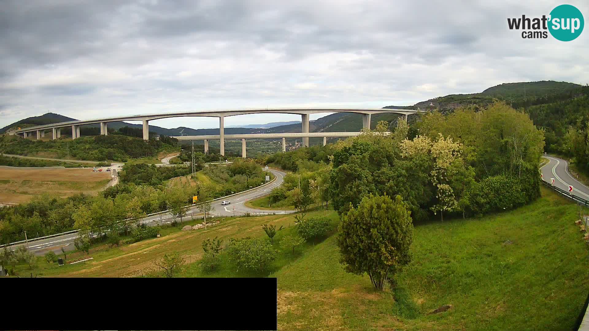 Webcam Črni Kal Viadukt – Viki Burger