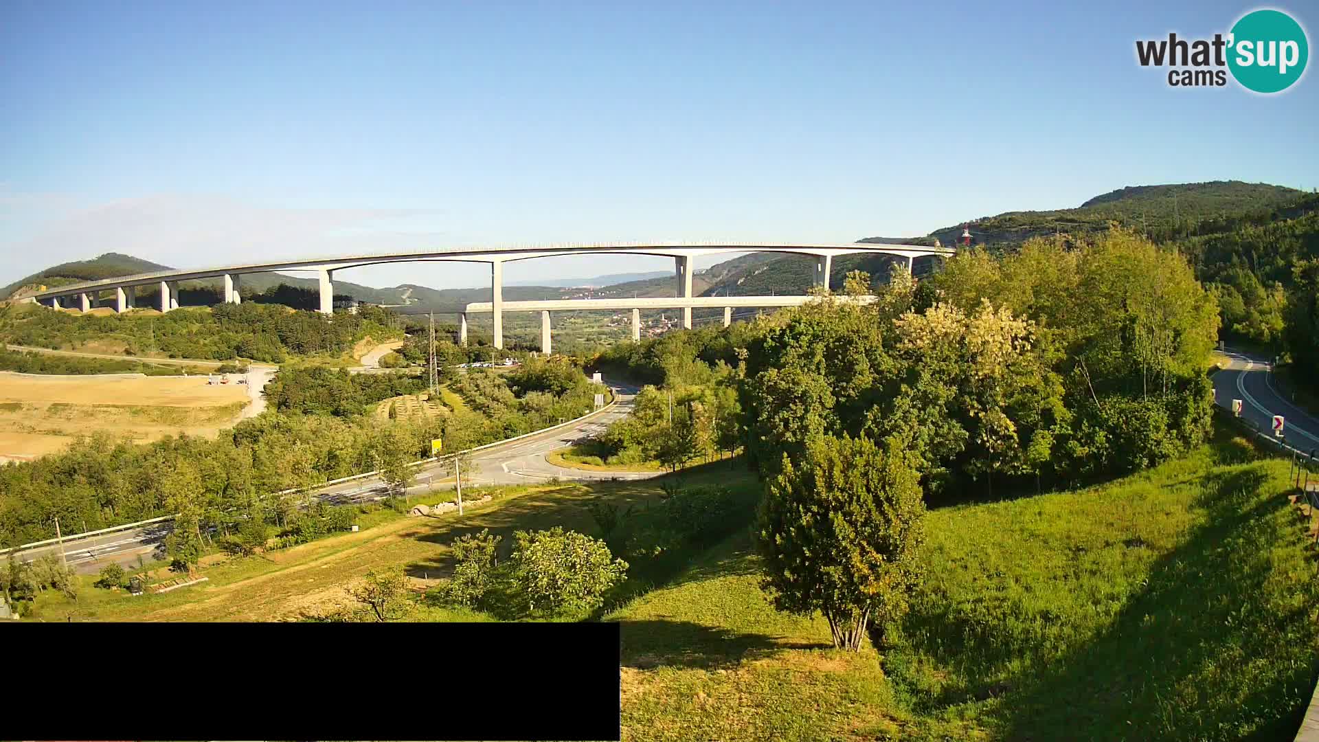 Webcam Črni Kal Viadukt – Viki Burger