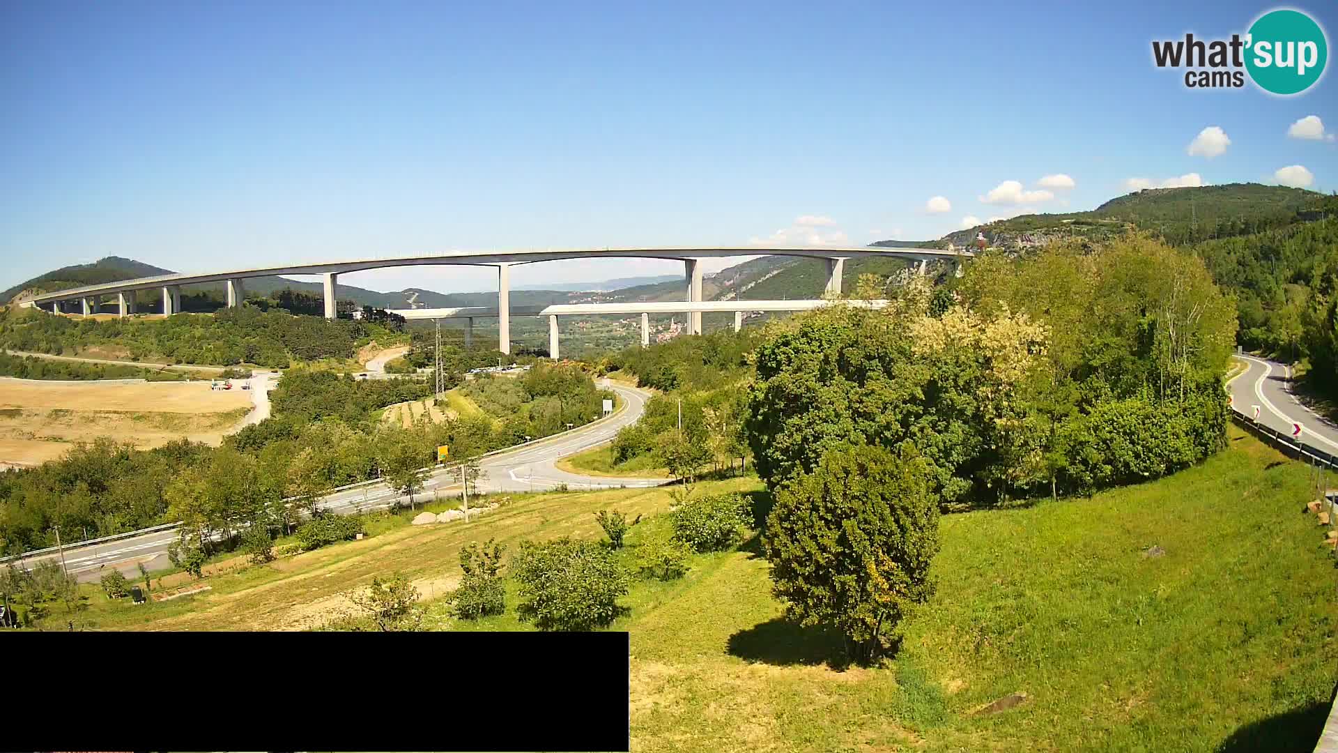 Live cam Črni Kal Viaduc – Viki Burger