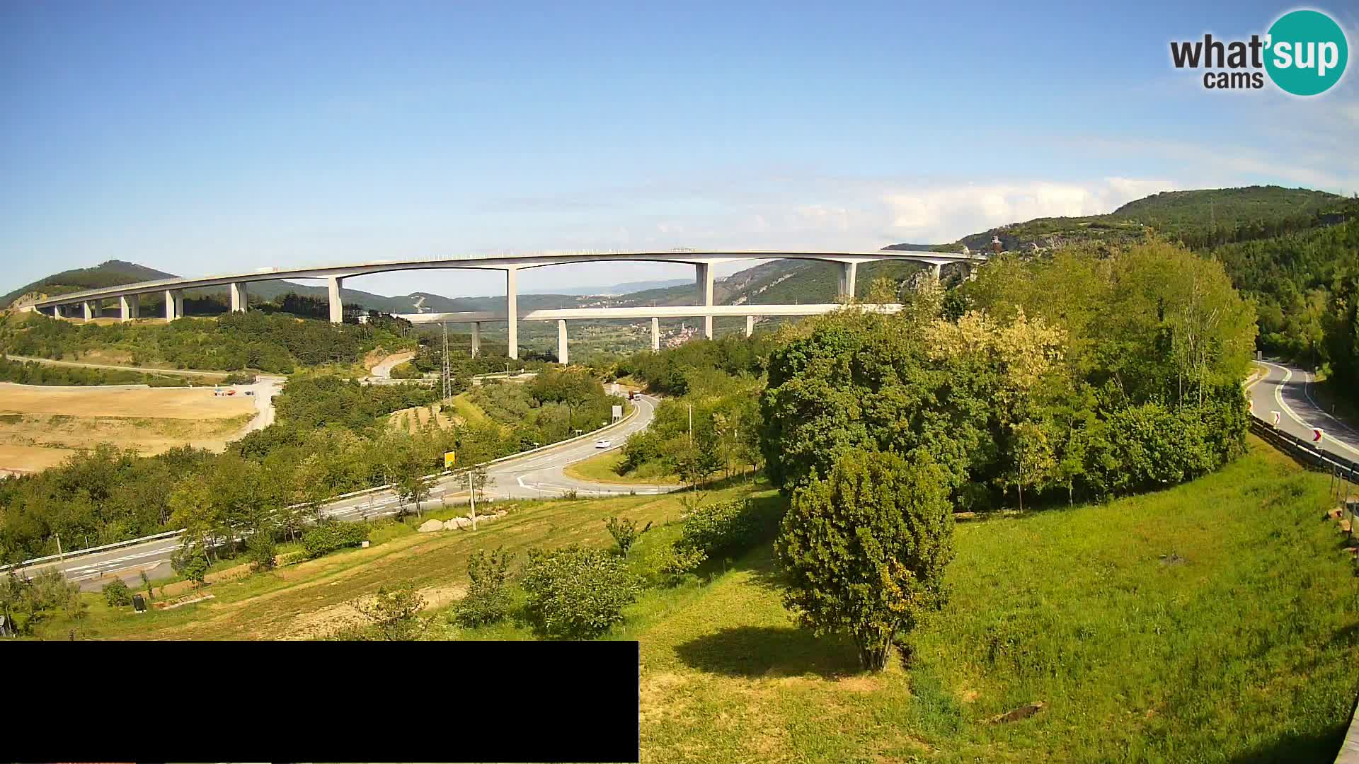 Live cam Črni Kal Viaduc – Viki Burger