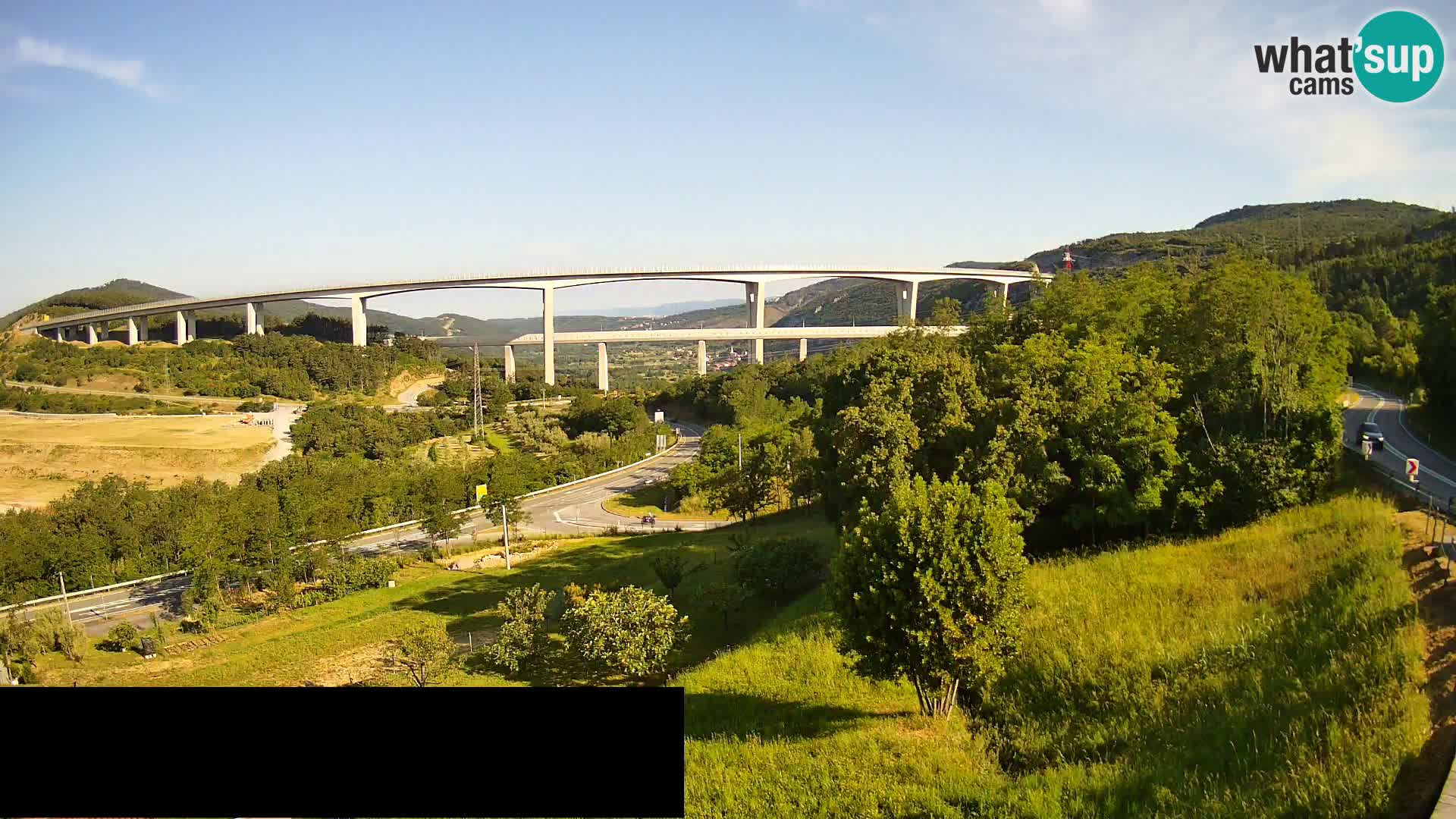 Camera en vivo Črni Kal Viaducto – Viki Burger
