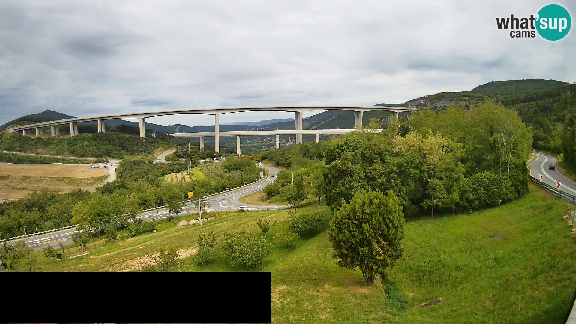 Webcam Črni Kal Viaduct – view from Viki Burger
