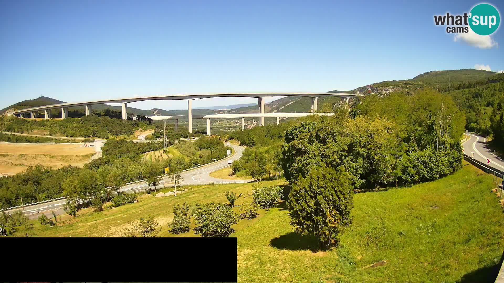 Webcam Črni Kal Viadukt – Viki Burger