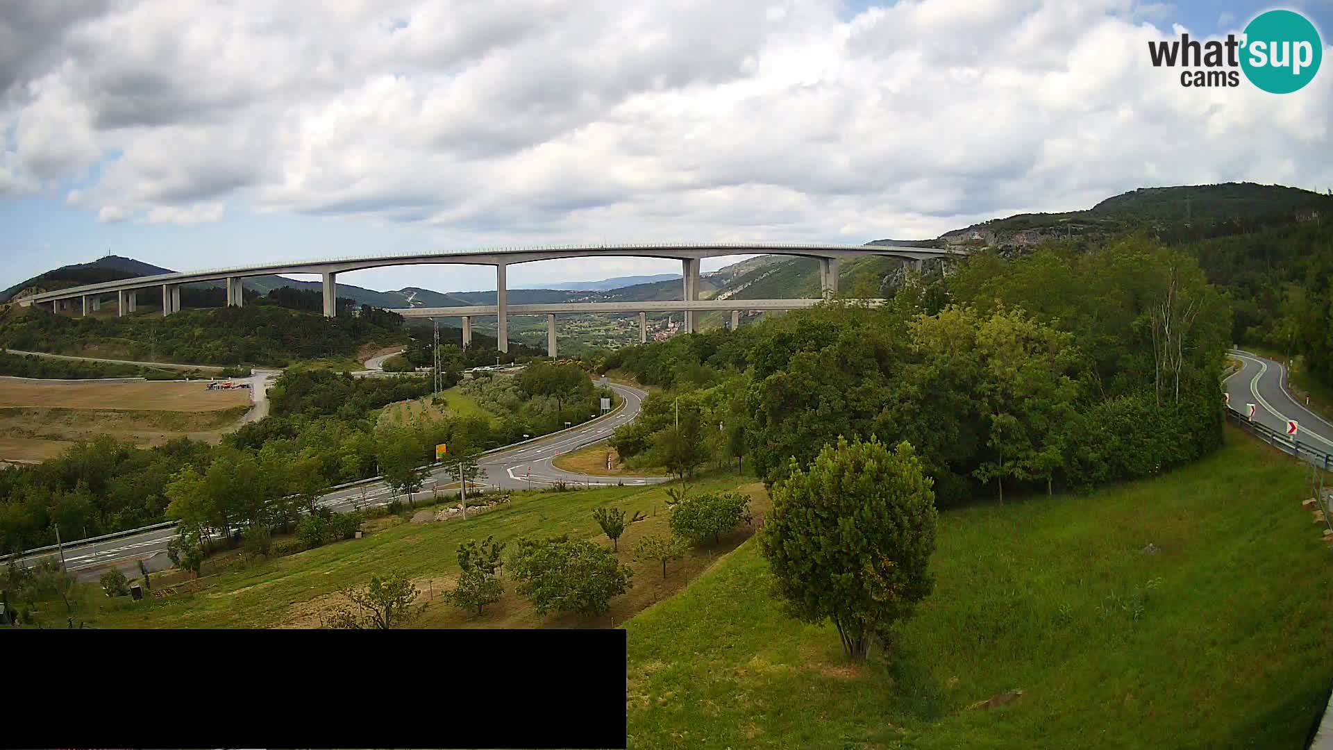 Live cam Črni Kal Viaduc – Viki Burger