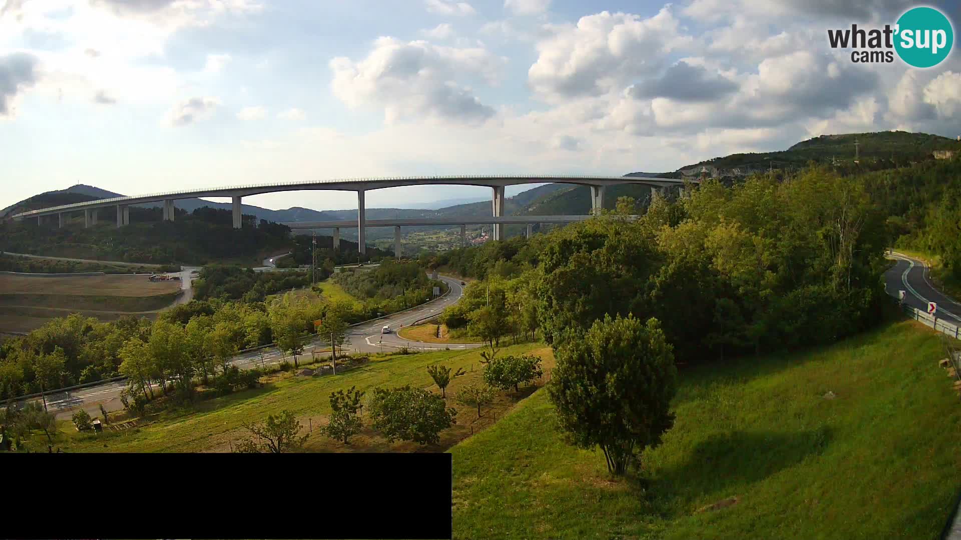Livecam  Črni Kal Viadotto – panorama dal Viki Burger