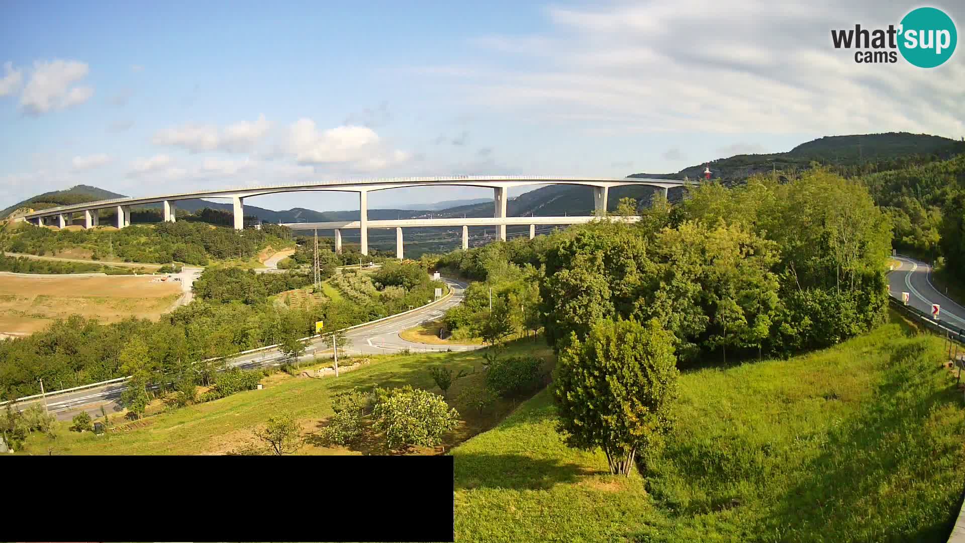 Webcam Črni Kal Viadukt – Viki Burger