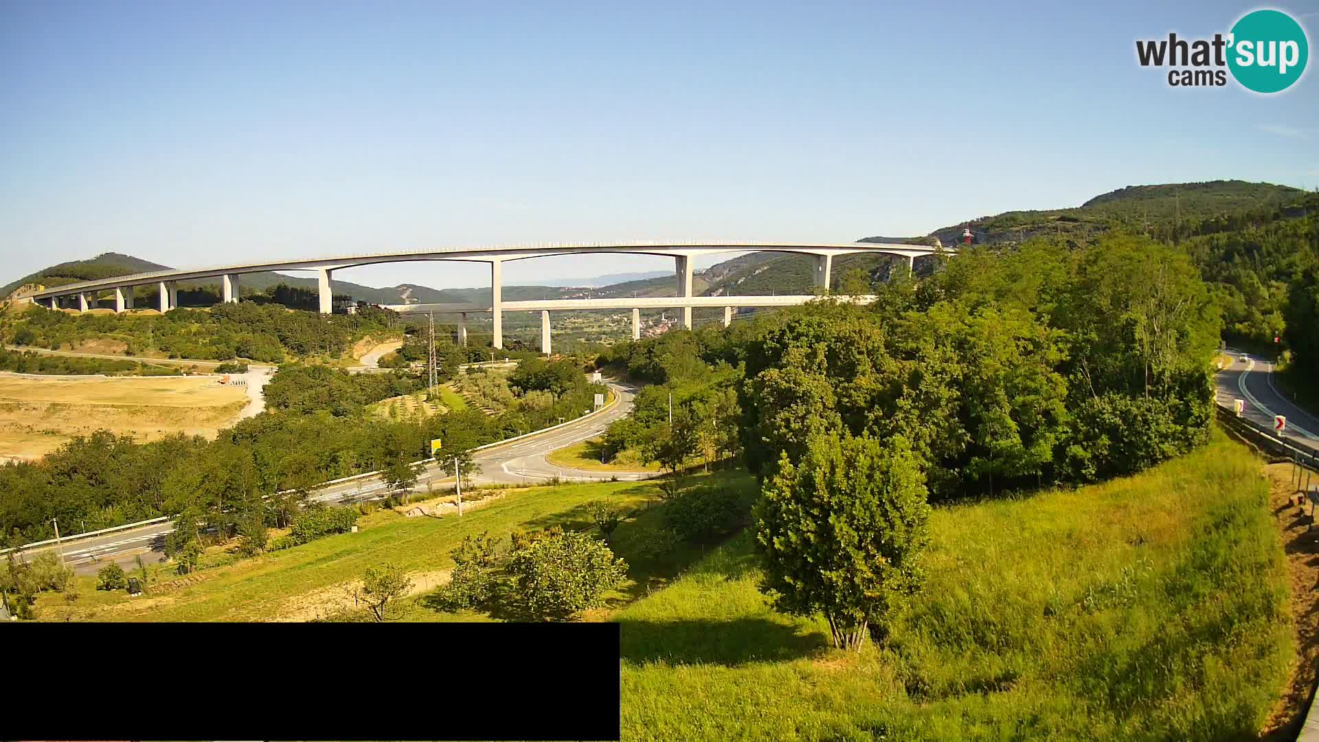 Livecam  Črni Kal Viadotto – panorama dal Viki Burger