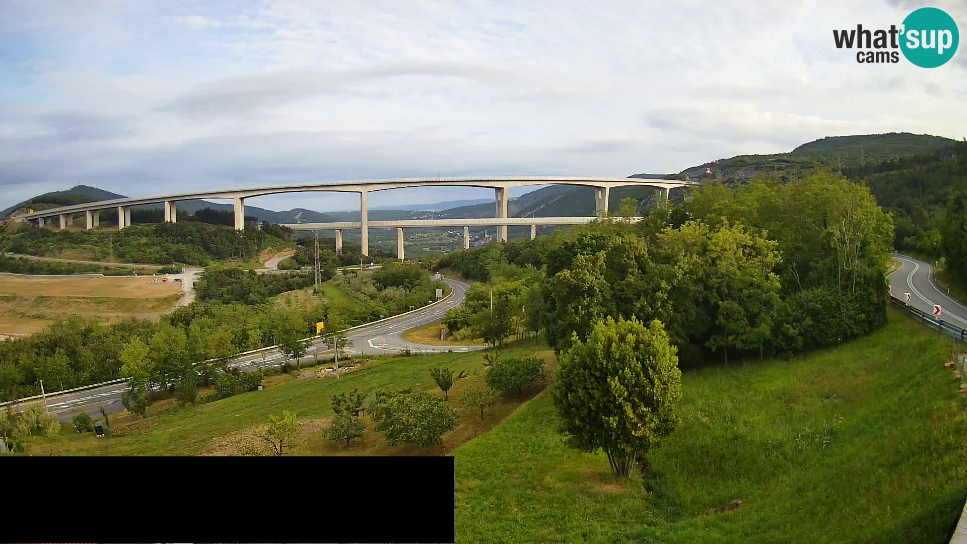 Livecam  Črni Kal Viadotto – panorama dal Viki Burger