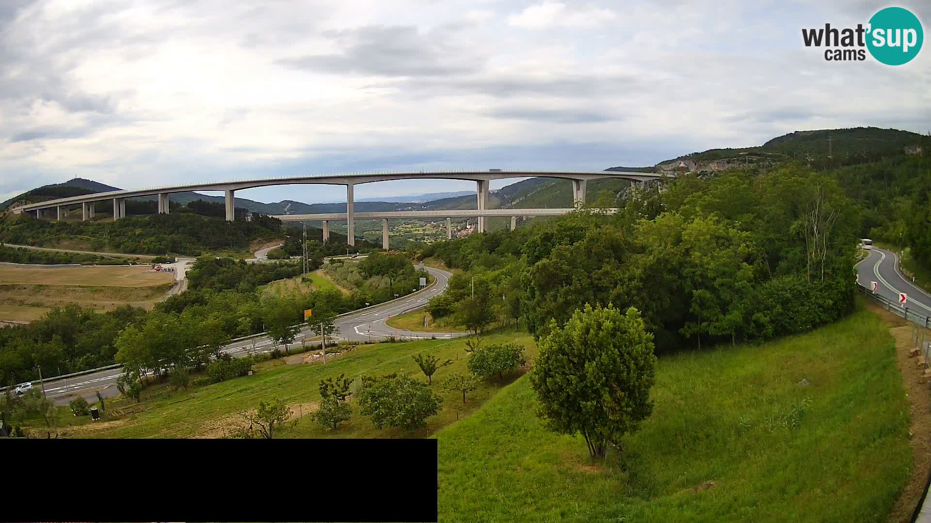 Web kamera Črni Kal Viadukt – pogled sa Viki Burgerja