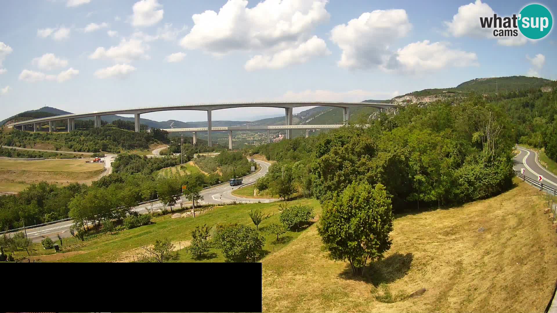 Webcam Črni Kal Viaduct – view from Viki Burger