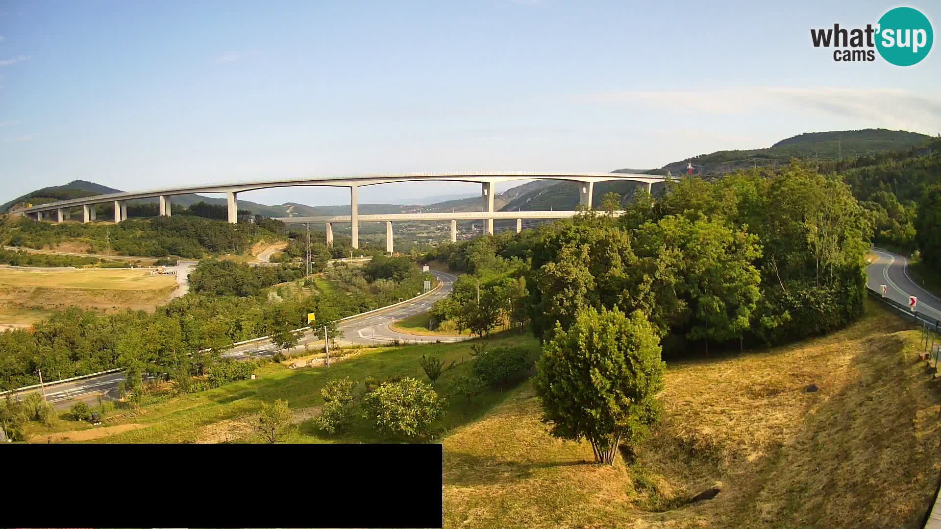 Webcam Črni Kal Viadukt – Viki Burger