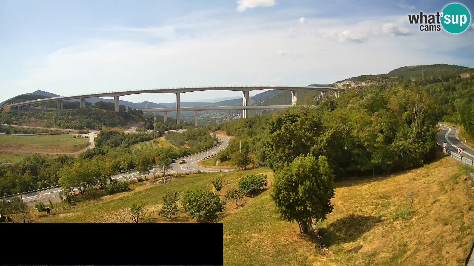 Kamera v živo Črni Kal Viadukt – pogled z Viki Burgerja