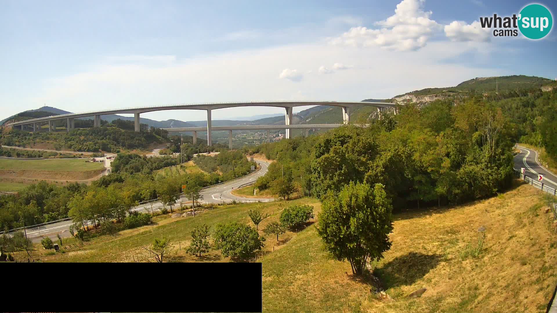 Webcam Črni Kal Viaduct – view from Viki Burger