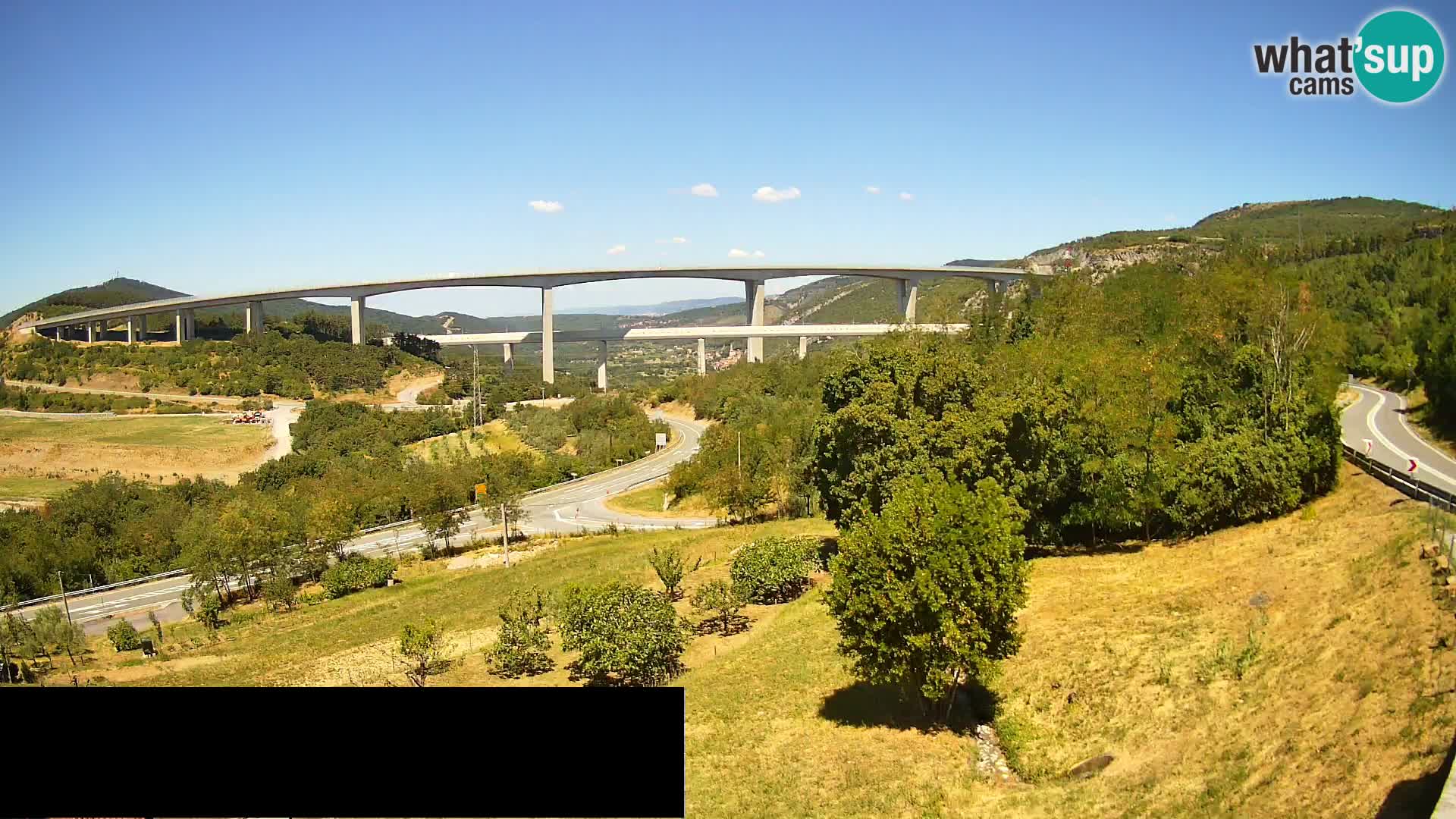 Webcam Črni Kal Viaduct – view from Viki Burger
