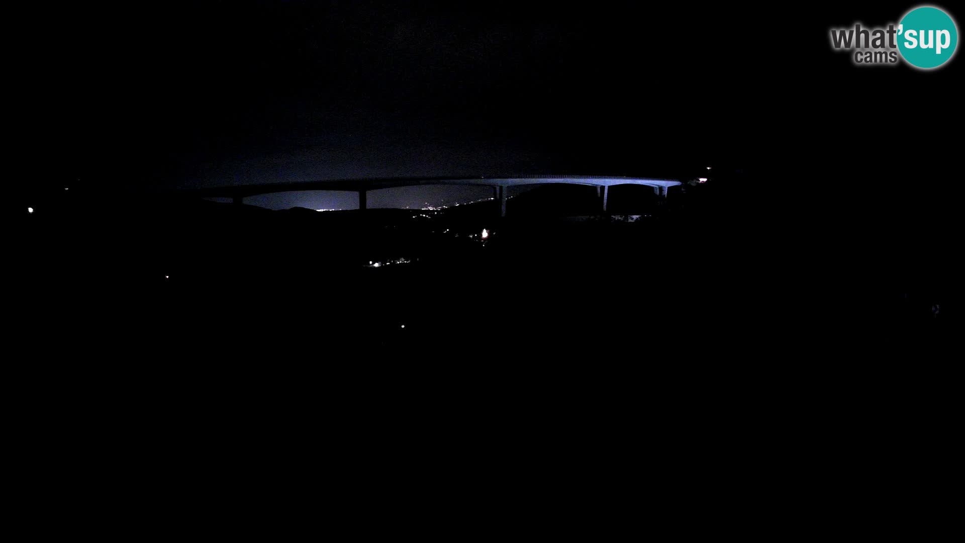 Webcam Črni Kal Viaduct – view from Viki Burger