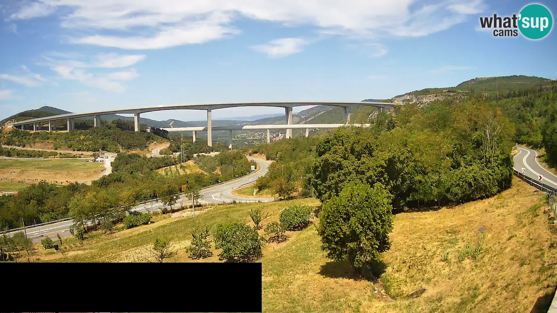 Kamera v živo Črni Kal Viadukt – pogled z Viki Burgerja