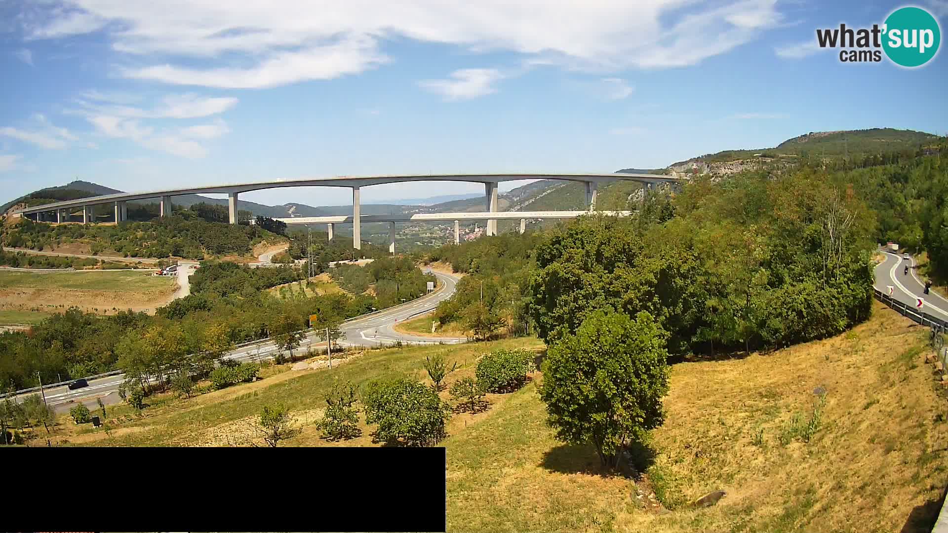 Live cam Črni Kal Viaduc – Viki Burger