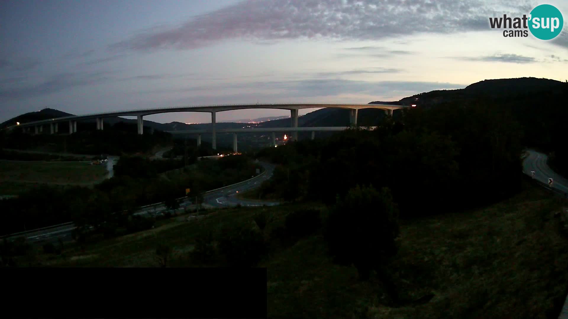 Livecam  Črni Kal Viadotto – panorama dal Viki Burger
