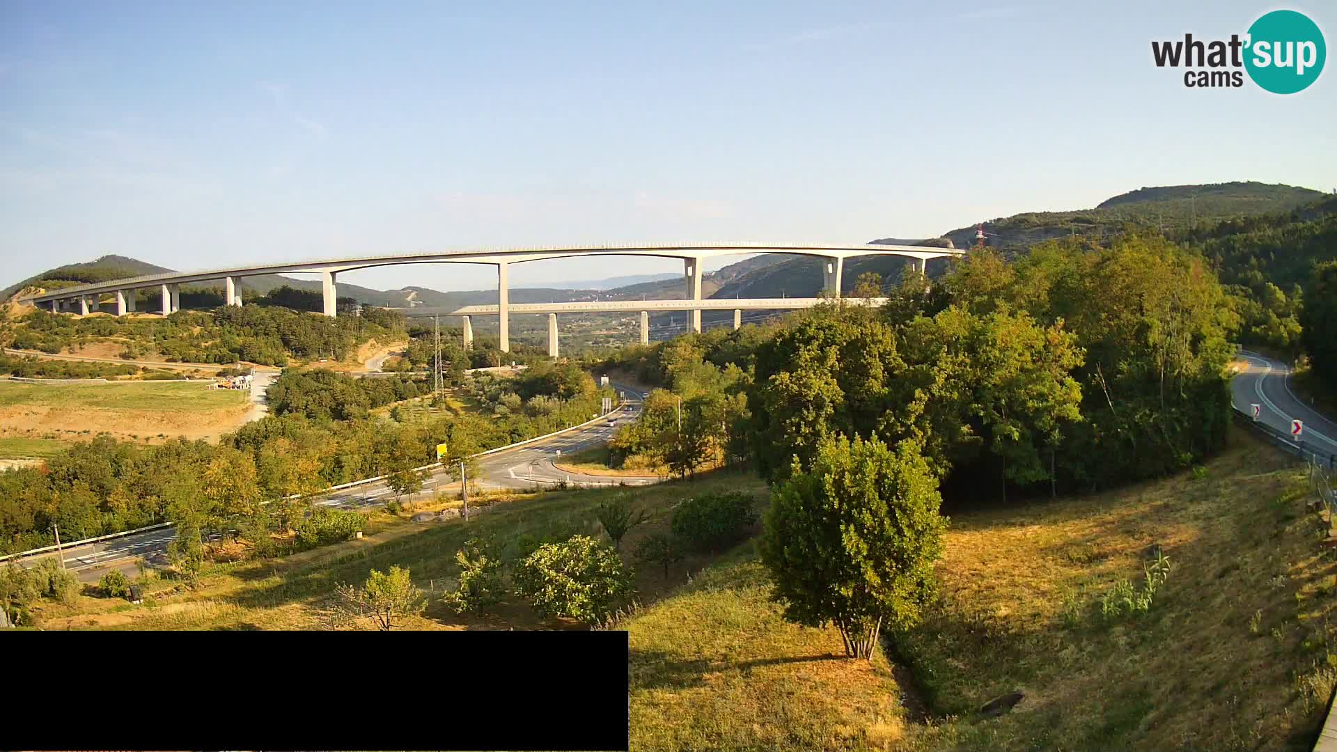 Livecam  Črni Kal Viadotto – panorama dal Viki Burger