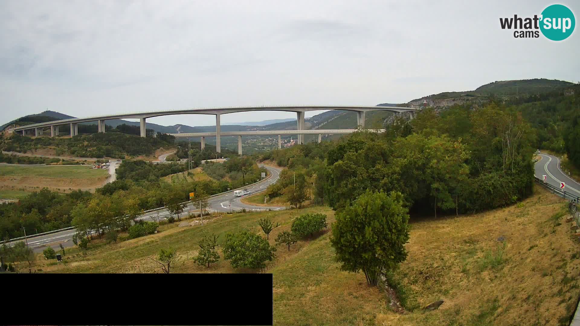 Live cam Črni Kal Viaduc – Viki Burger