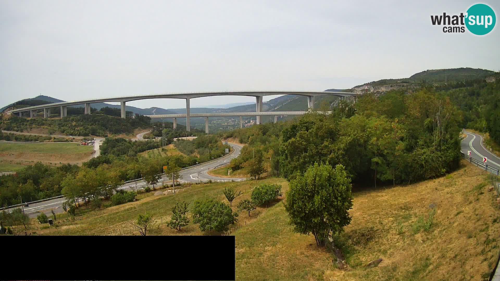 Live cam Črni Kal Viaduc – Viki Burger