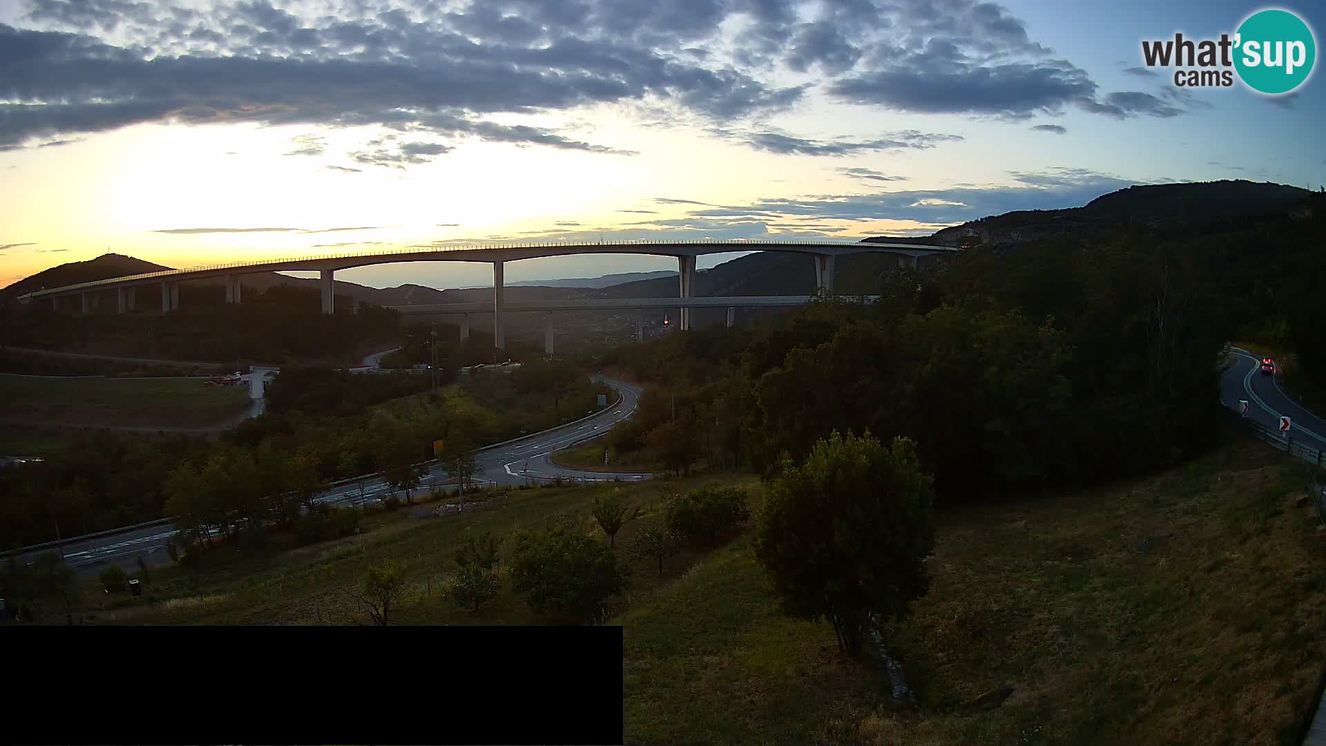 Livecam  Črni Kal Viadotto – panorama dal Viki Burger