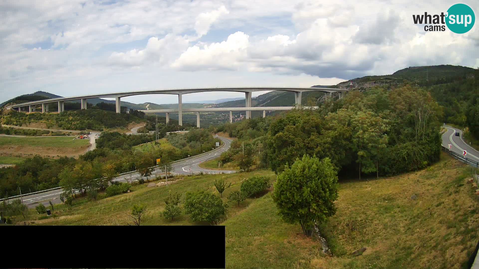 Livecam  Črni Kal Viadotto – panorama dal Viki Burger