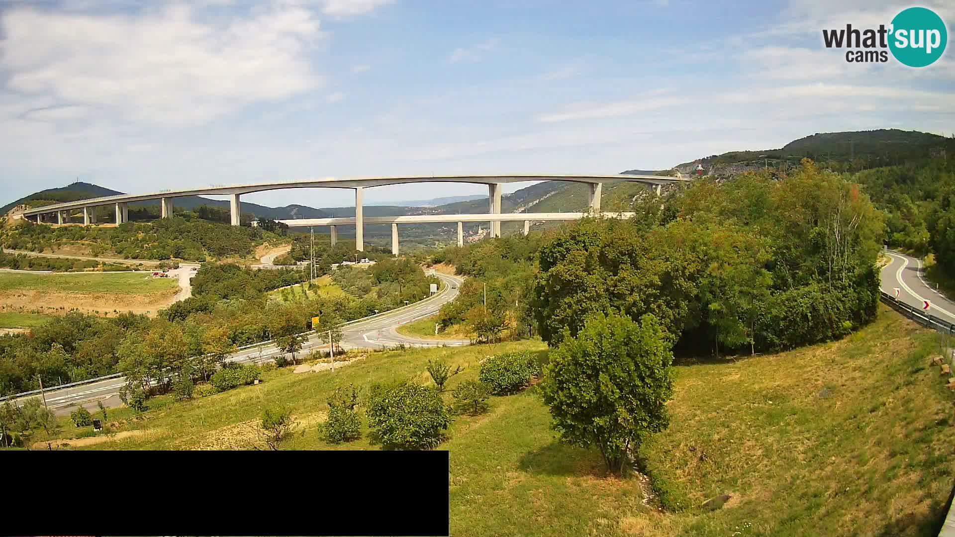 Webcam Črni Kal Viaduct – view from Viki Burger