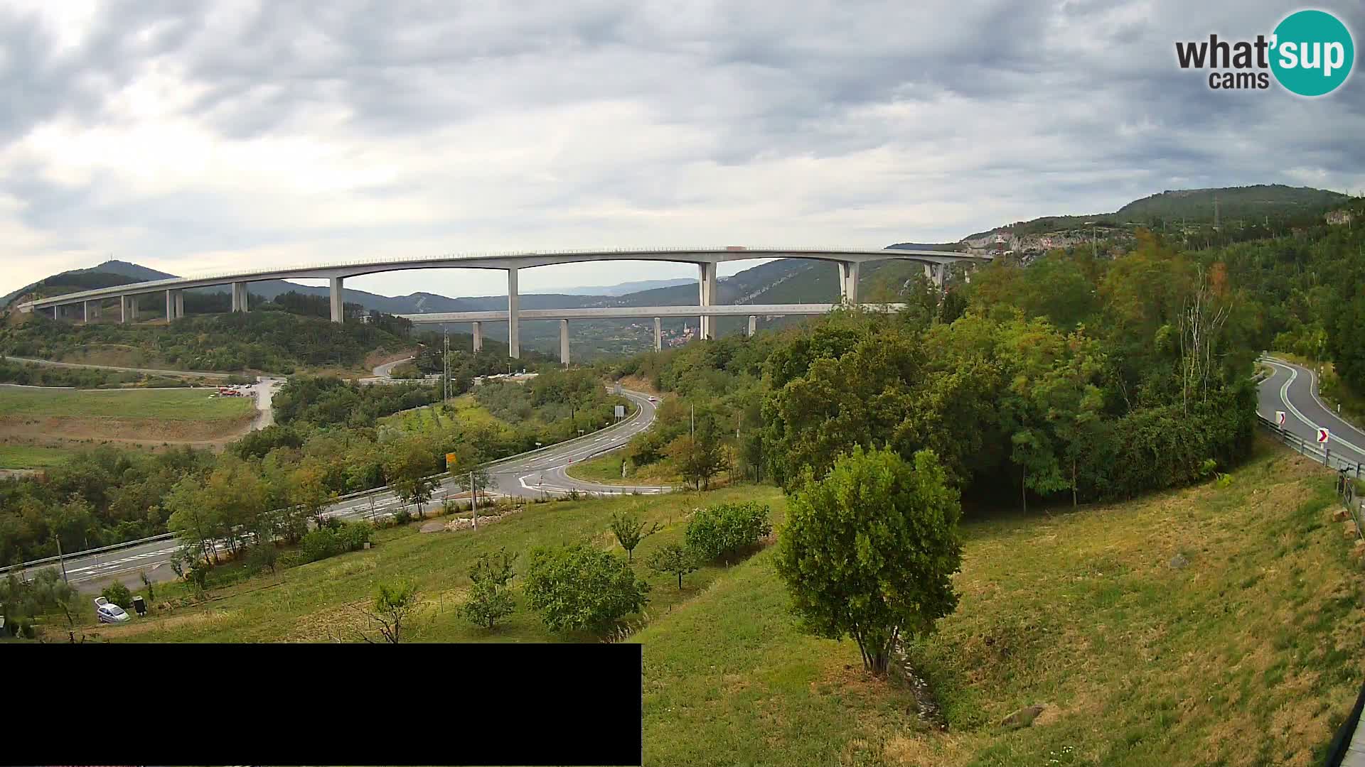 Livecam  Črni Kal Viadotto – panorama dal Viki Burger