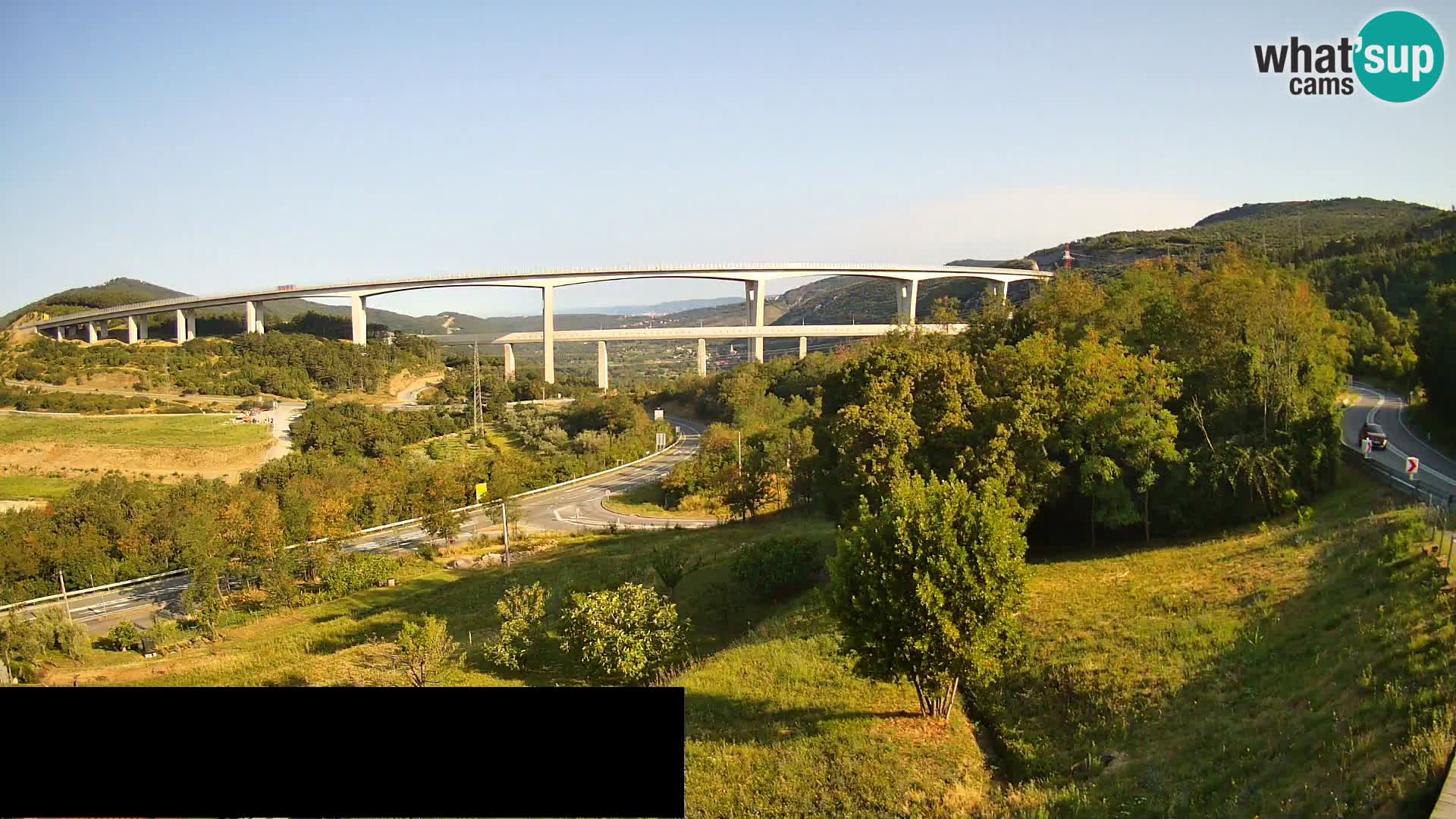 Camera en vivo Črni Kal Viaducto – Viki Burger