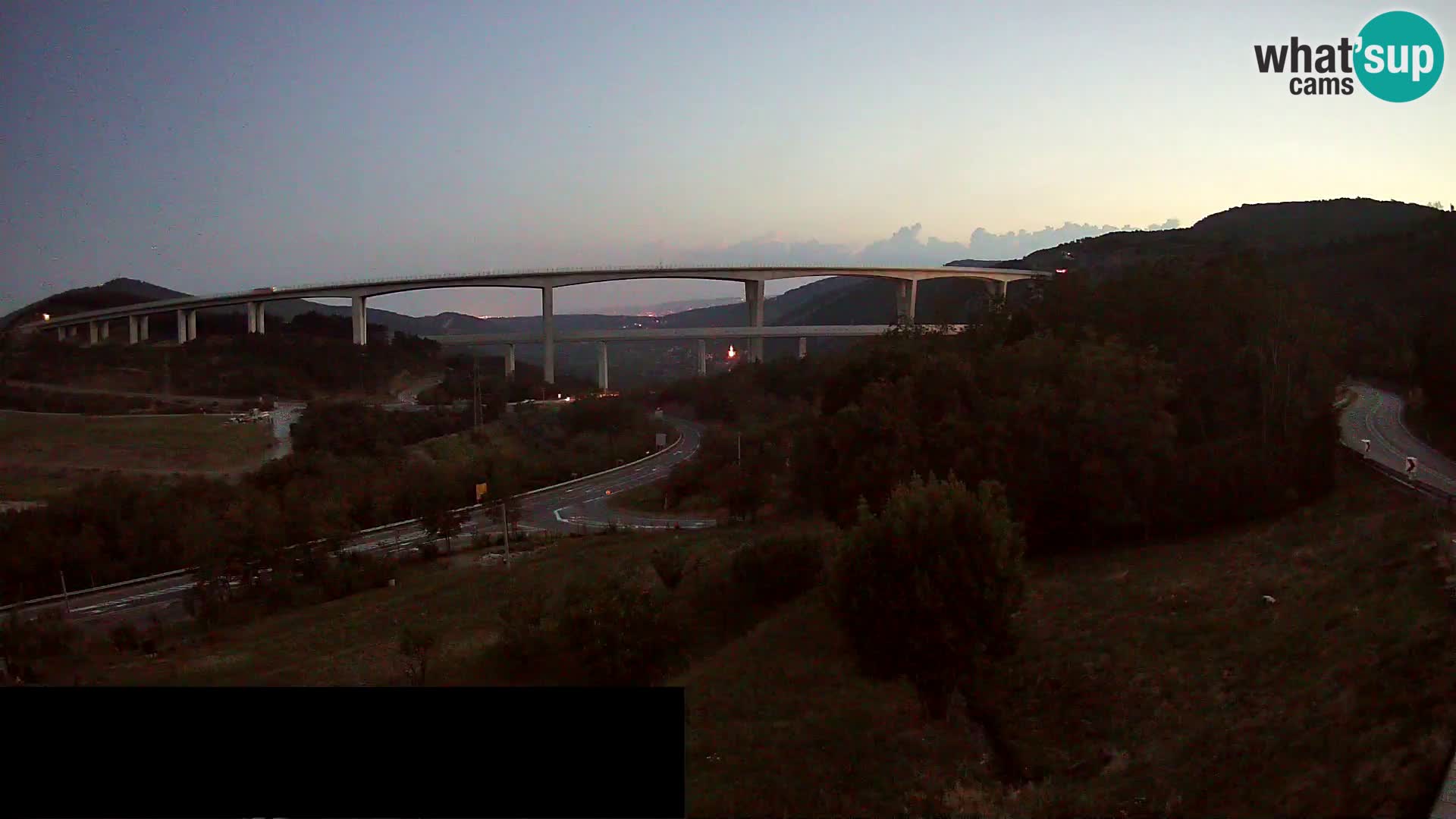 Livecam  Črni Kal Viadotto – panorama dal Viki Burger