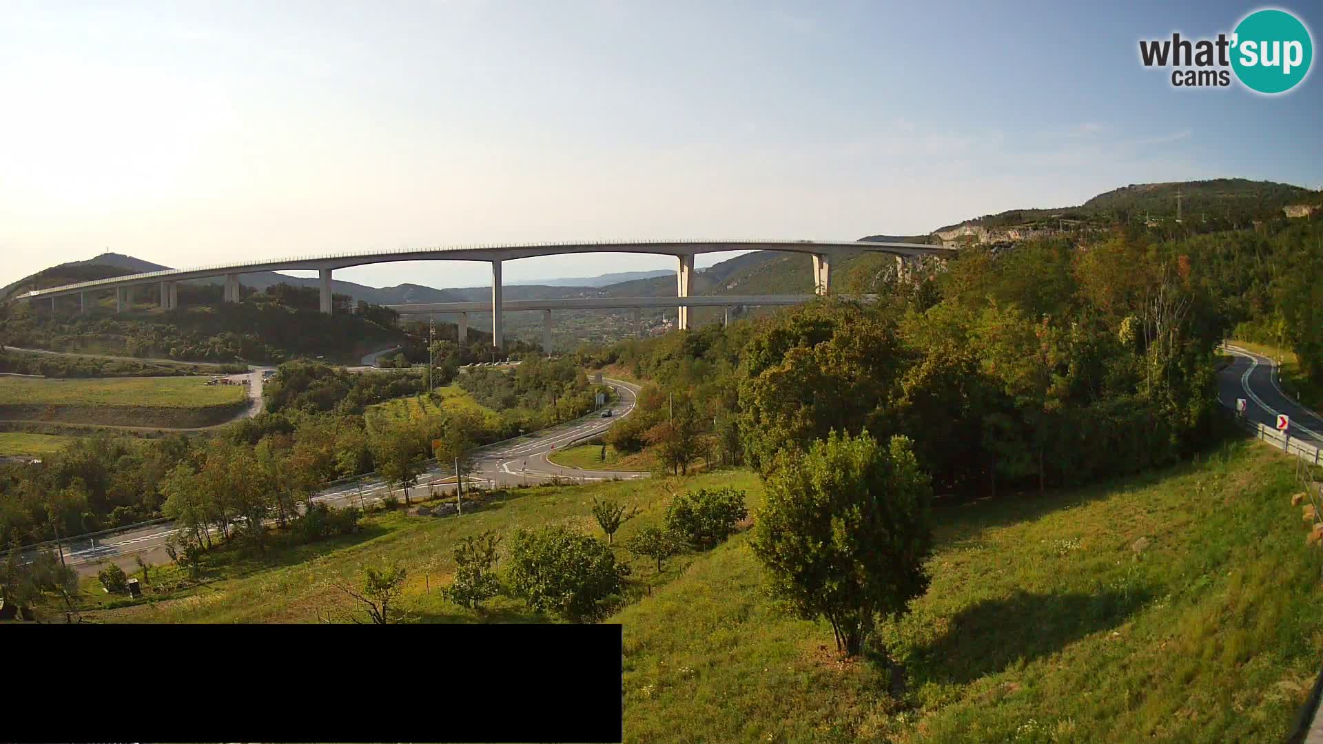 Webcam Črni Kal Viadukt – Viki Burger