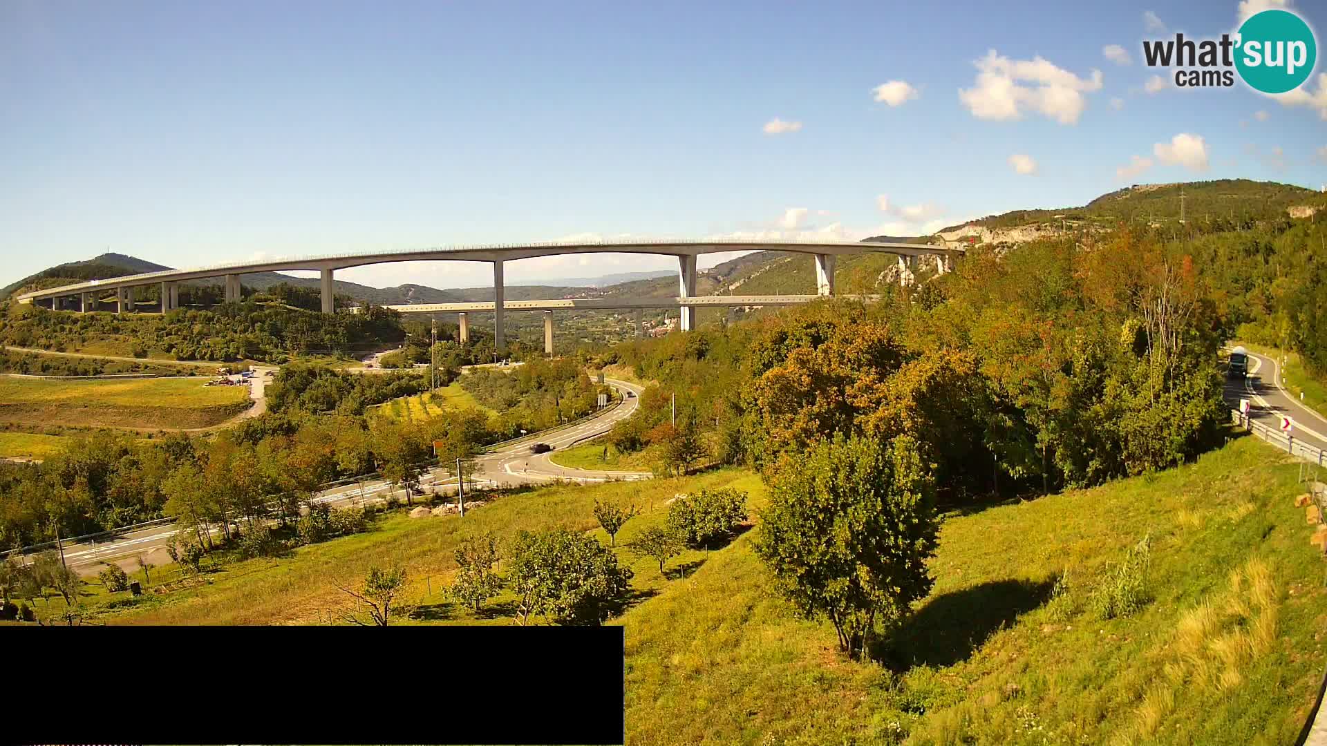 Webcam Črni Kal Viadukt – Viki Burger