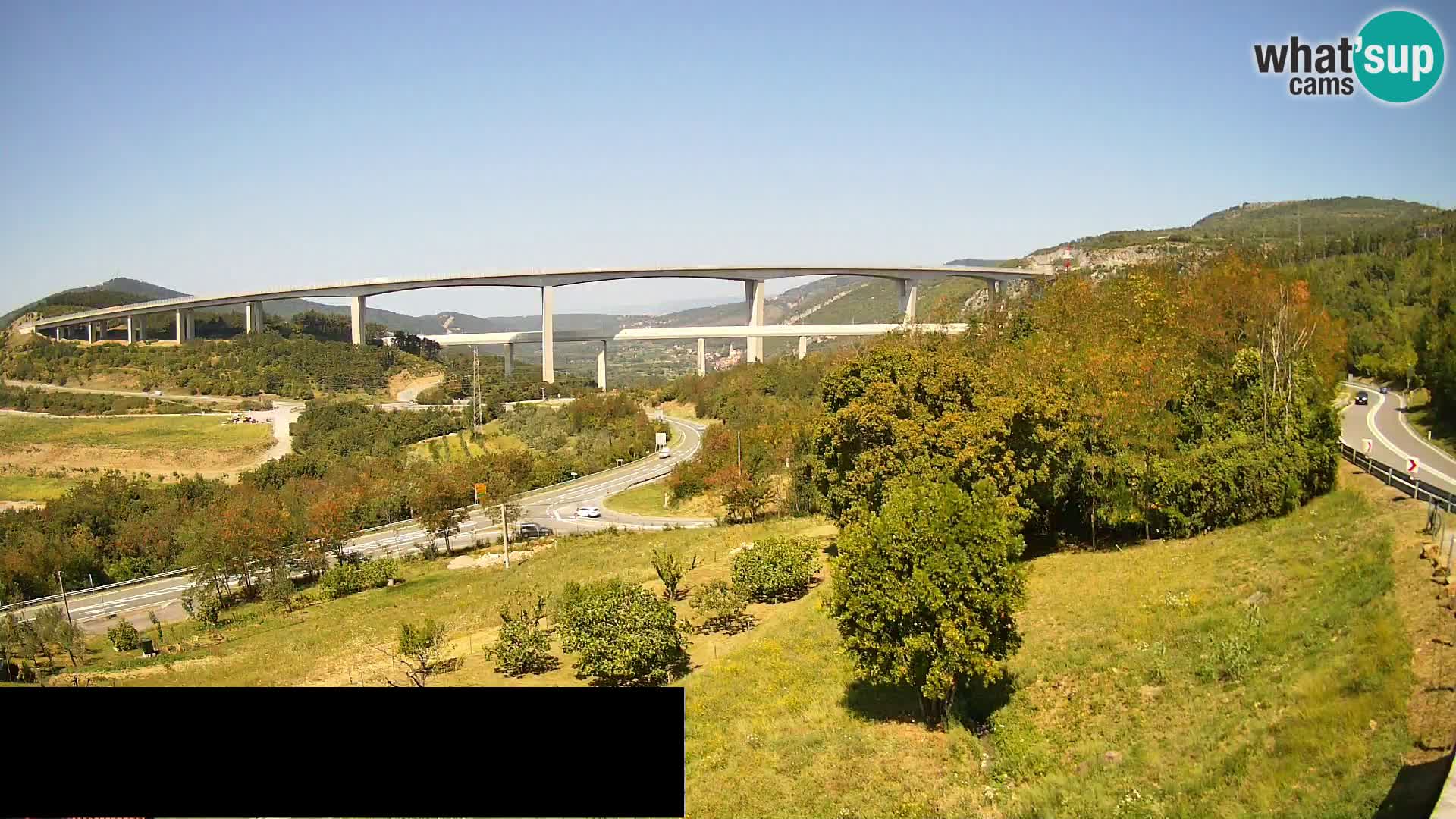 Webcam Črni Kal Viadukt – Viki Burger
