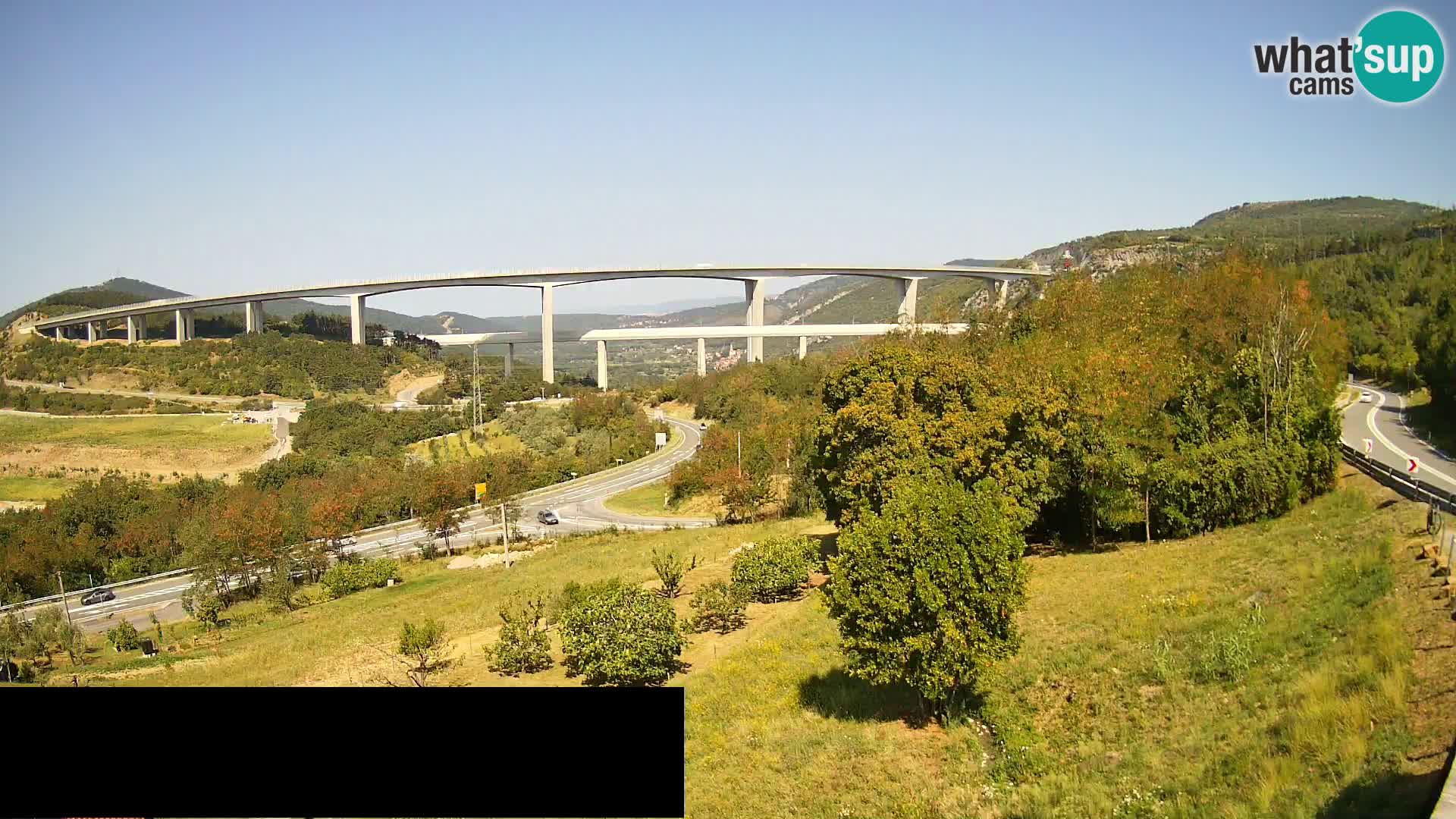 Live cam Črni Kal Viaduc – Viki Burger