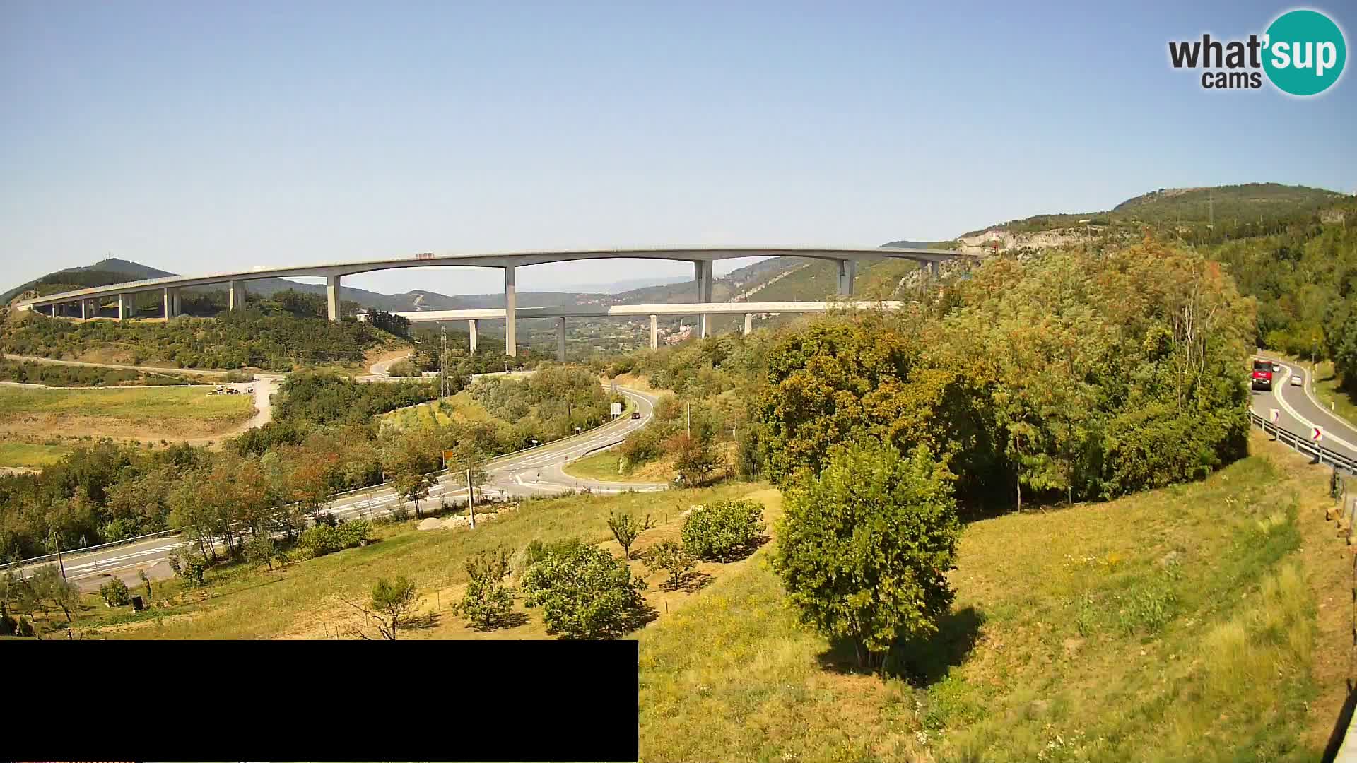 Live cam Črni Kal Viaduc – Viki Burger