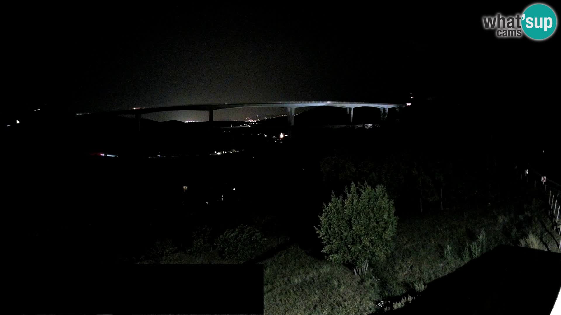 Webcam Črni Kal Viadukt – Viki Burger