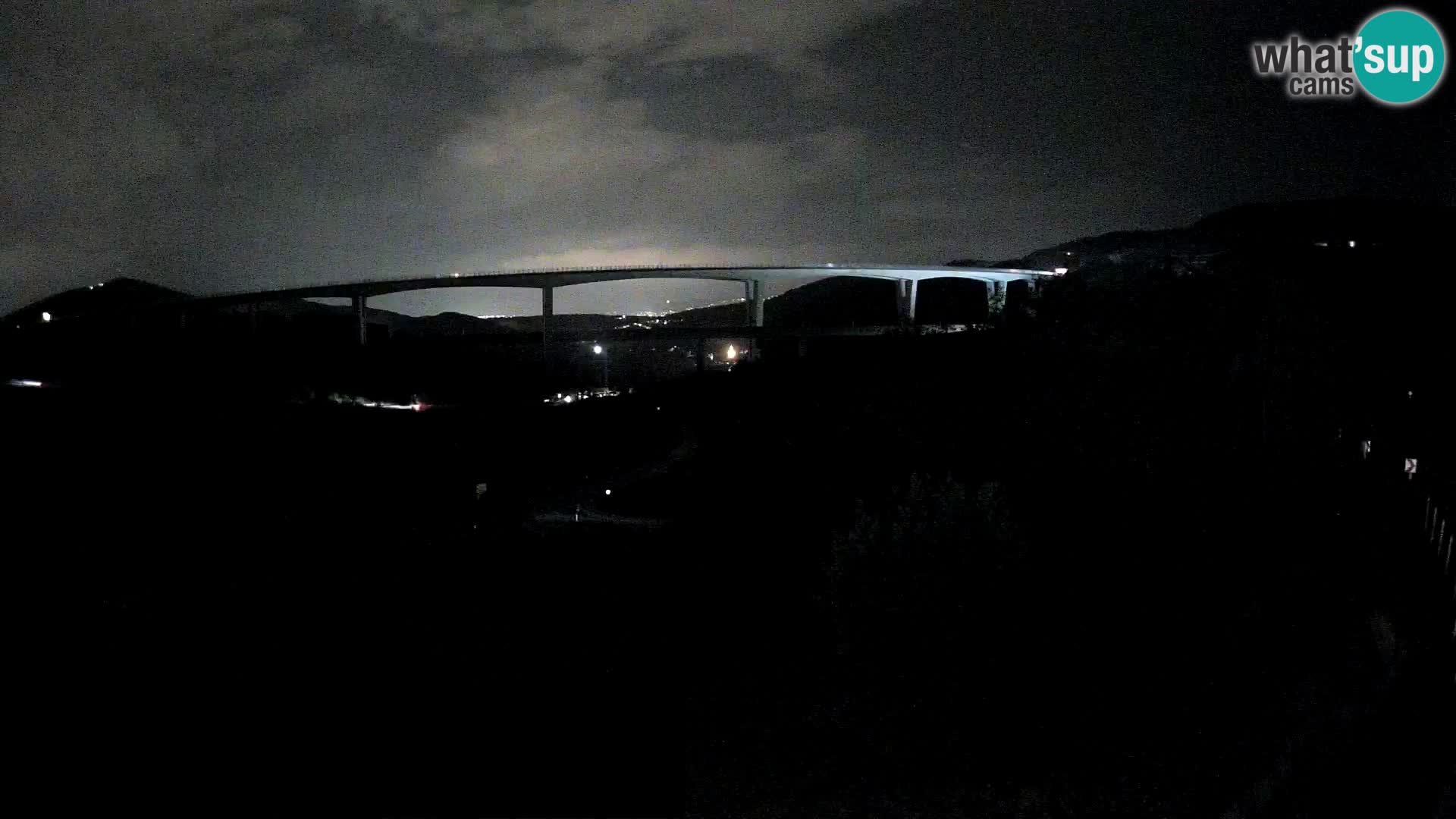 Live cam Črni Kal Viaduc – Viki Burger