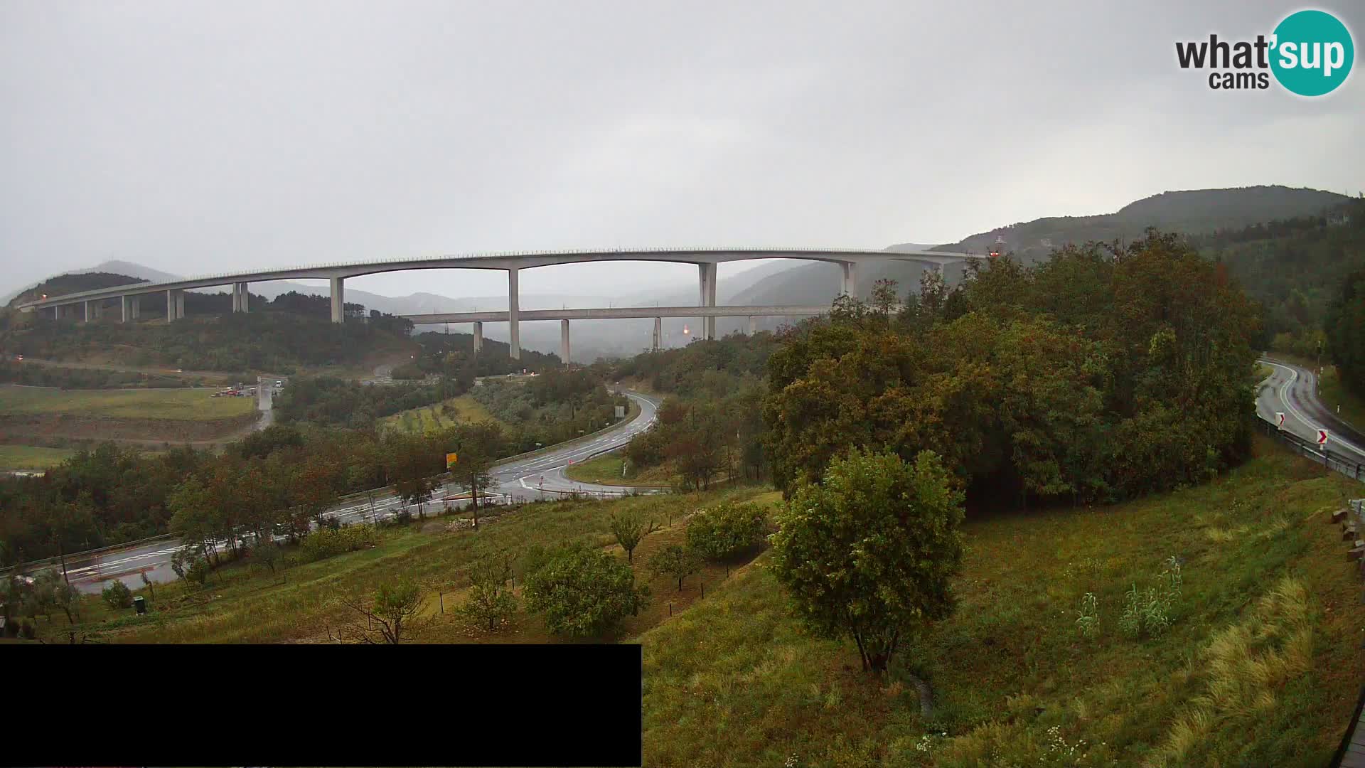 Web kamera Črni Kal Viadukt – pogled sa Viki Burgerja